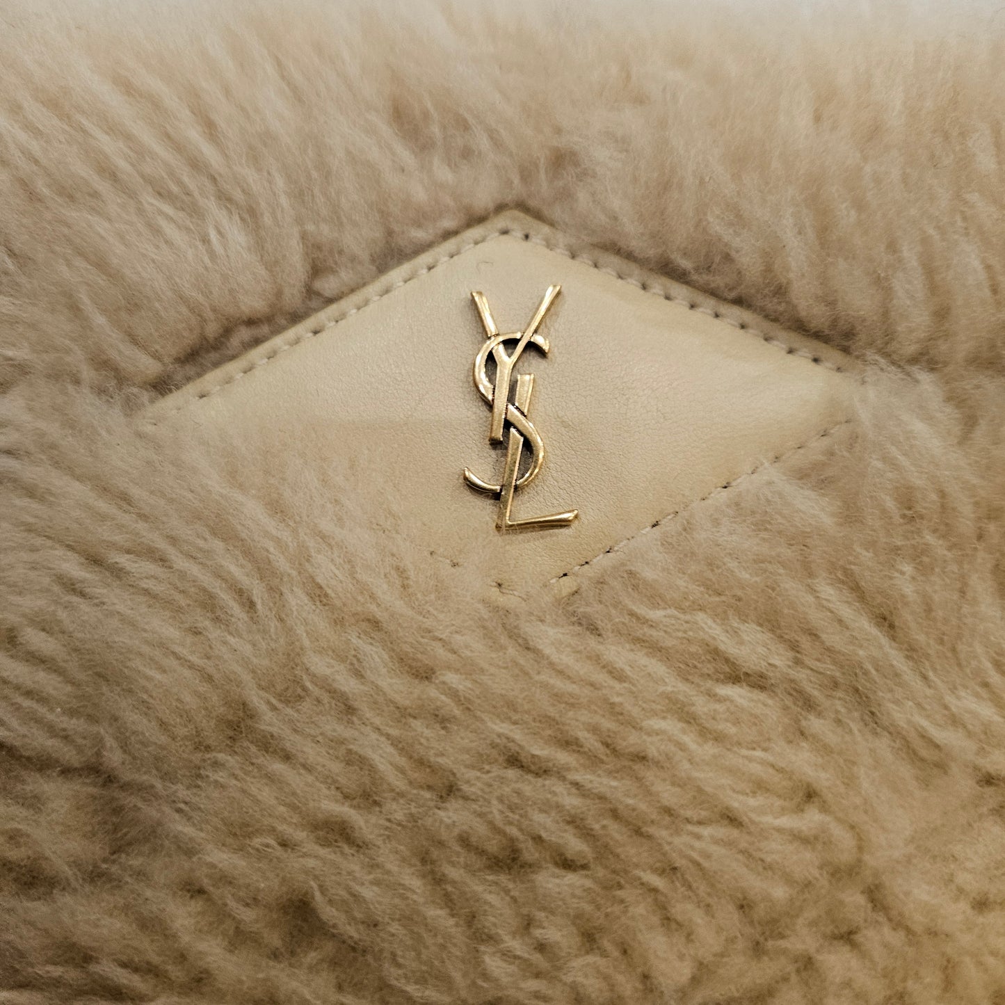 Pochette Saint Laurent