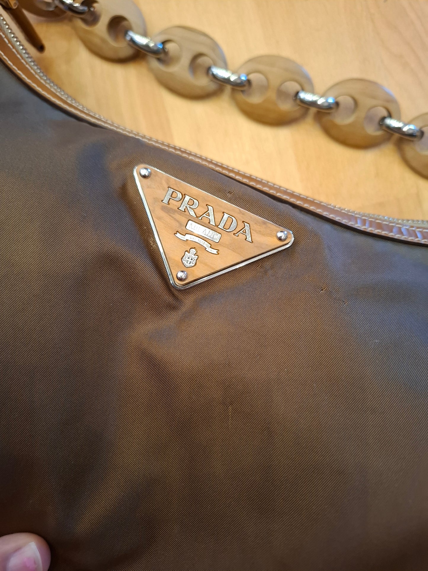 Borsa Prada marrone insertinin legno
