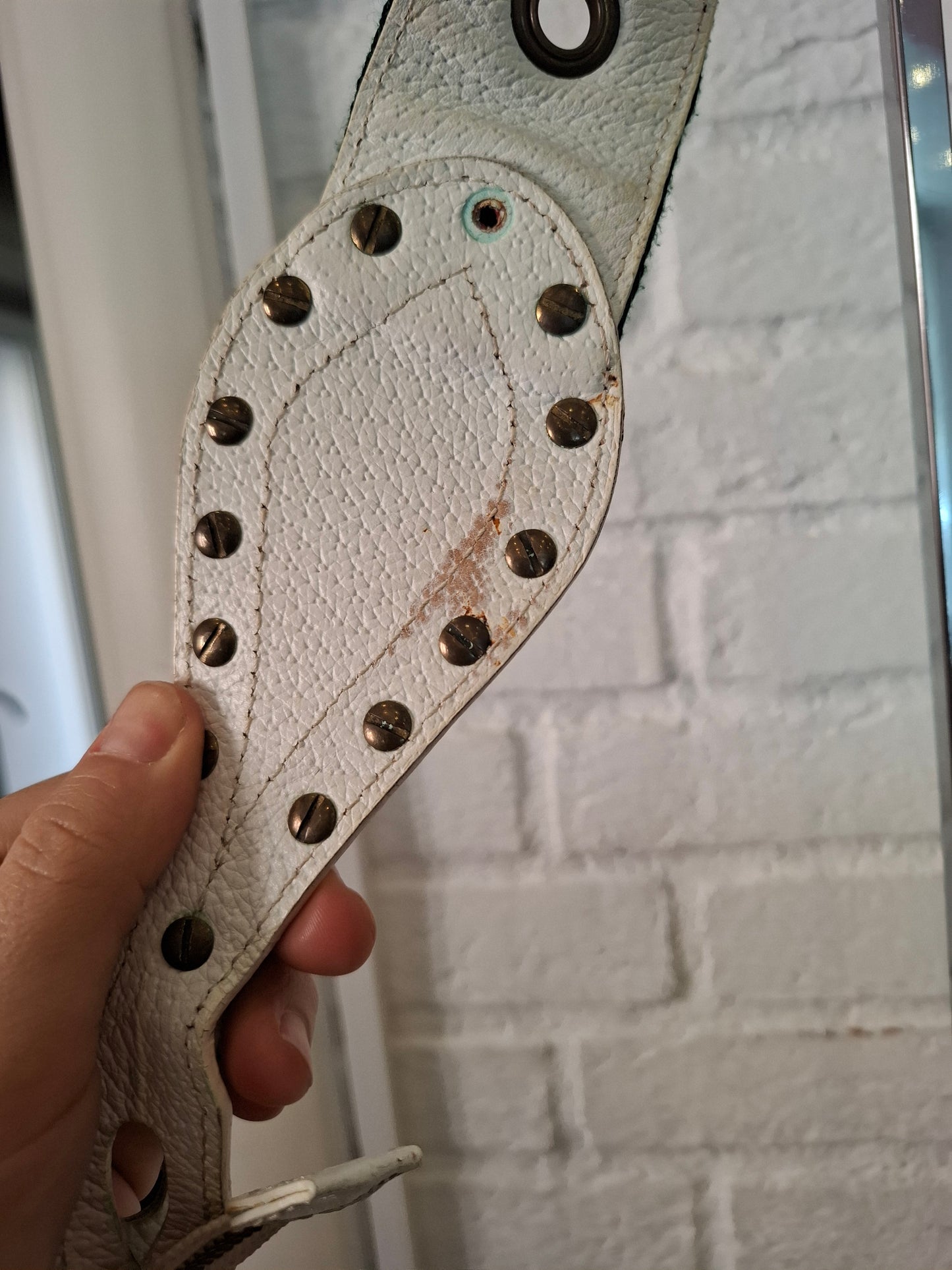 Borsa Gucci borchiata