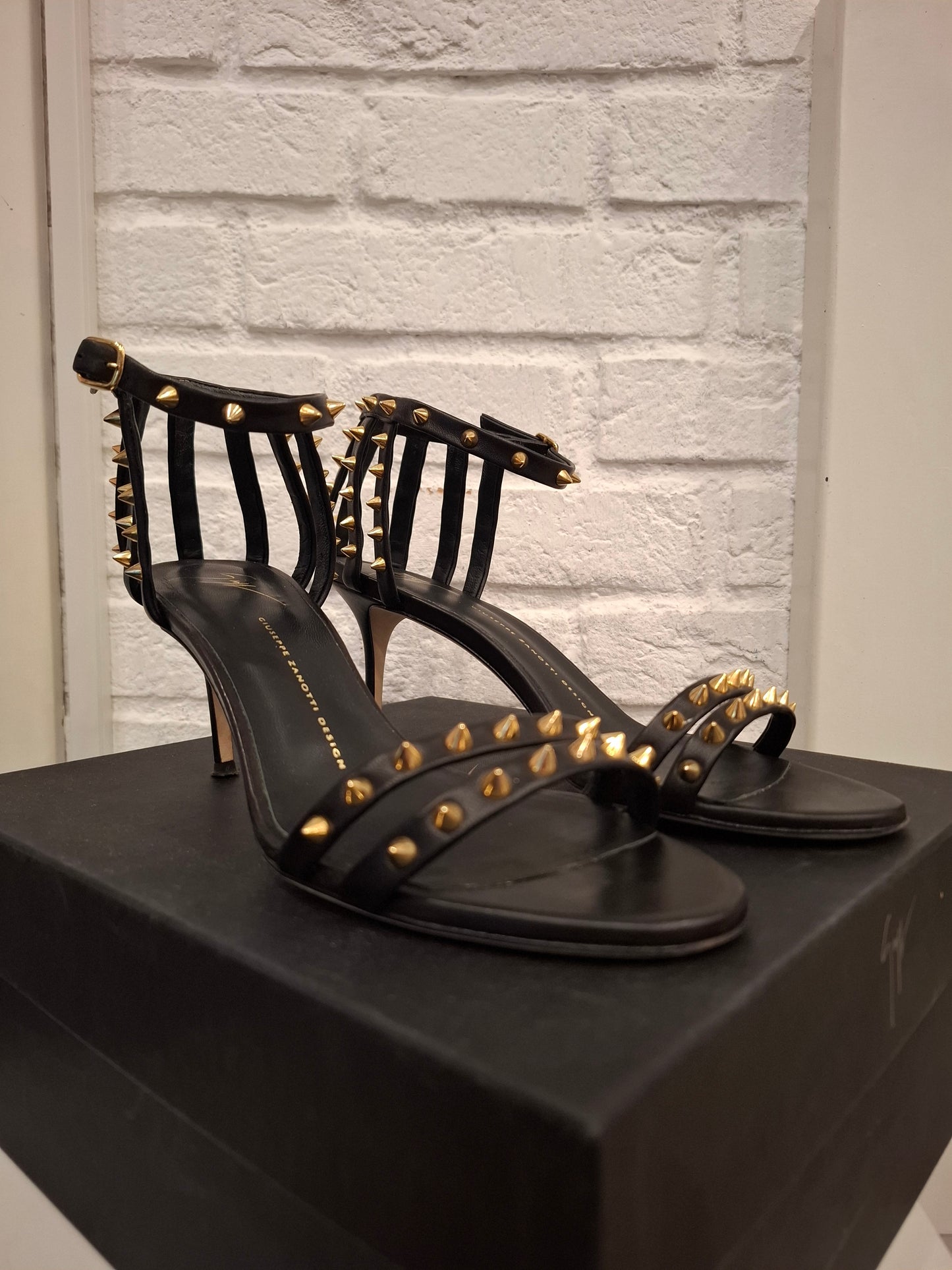 Tacchi Giuseppe Zanotti n*40