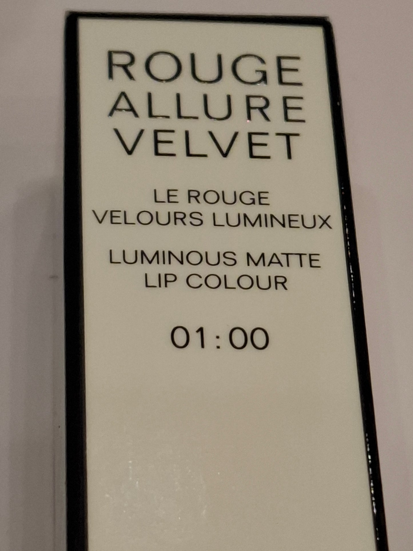 Rosetto limited edition 01:00 Chanel