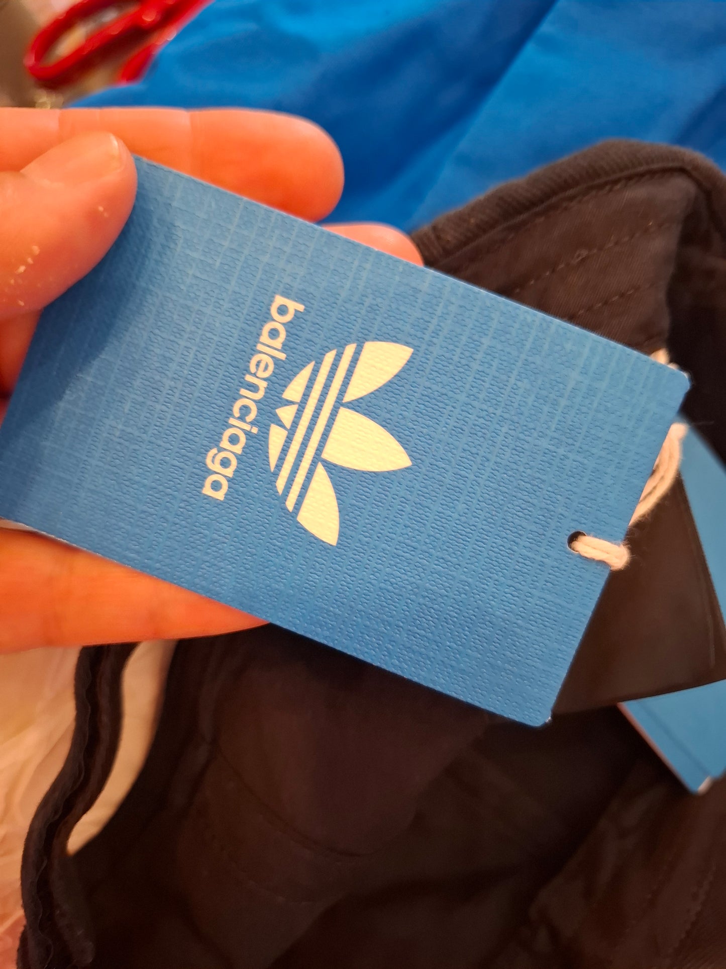 Cappello Adidas Balenciaga nuovo tg L