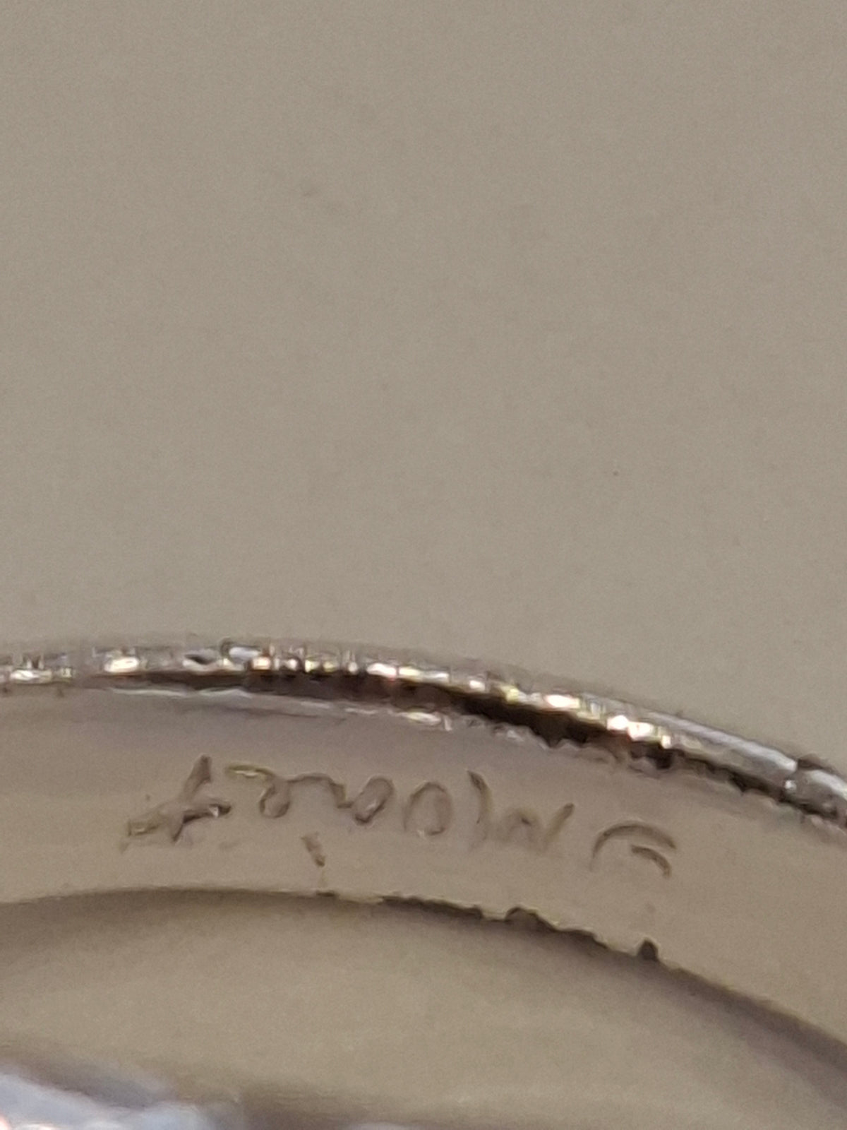 Anello ambra