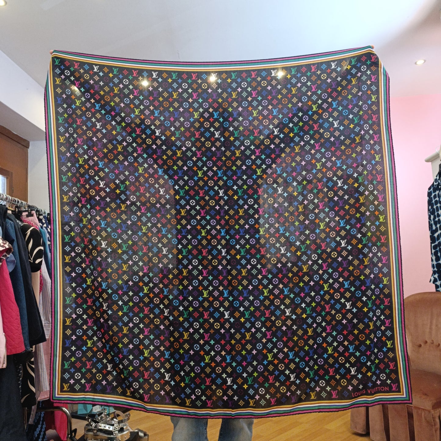 Maxi Stola Louis Vuitton nera multicolore
