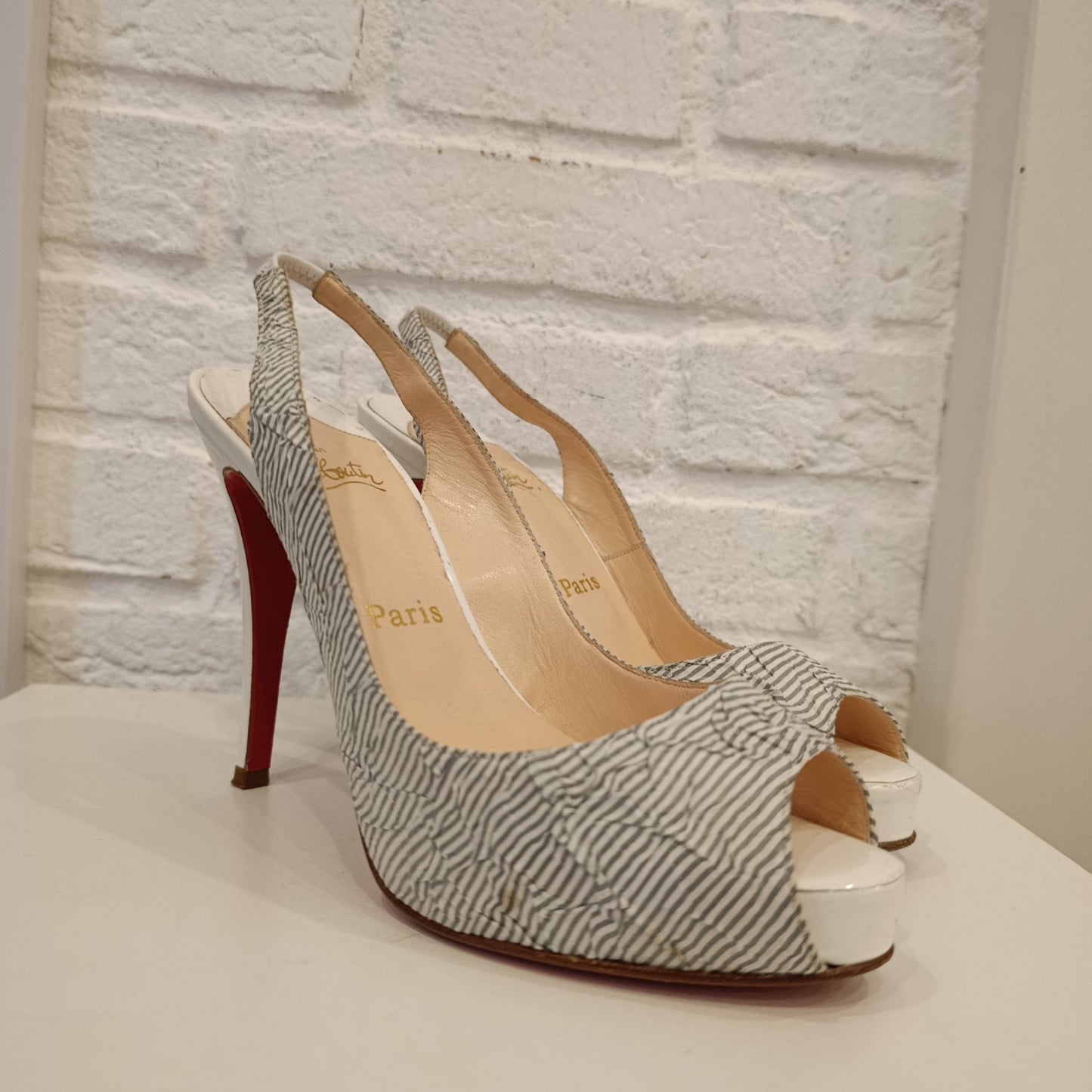 Tacchi Louboutin n*38.5