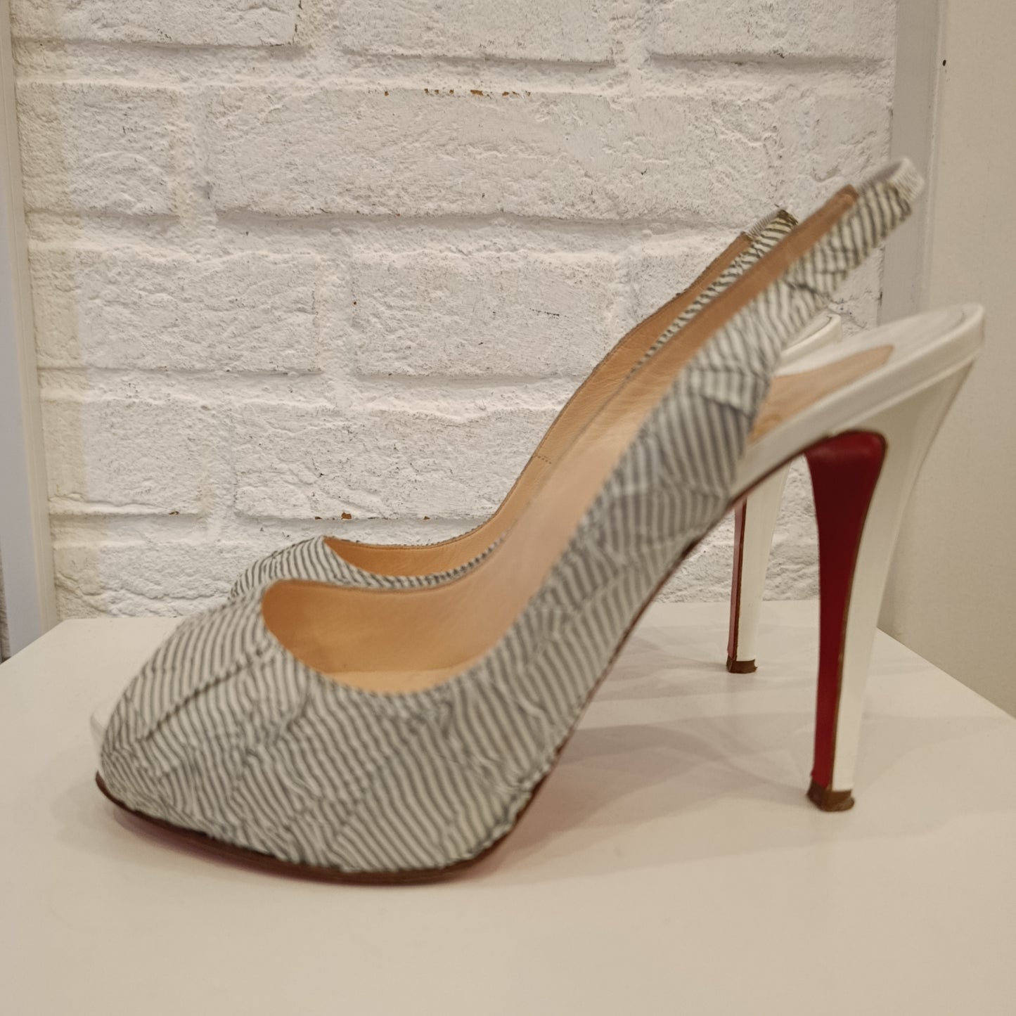 Tacchi Louboutin n*38.5