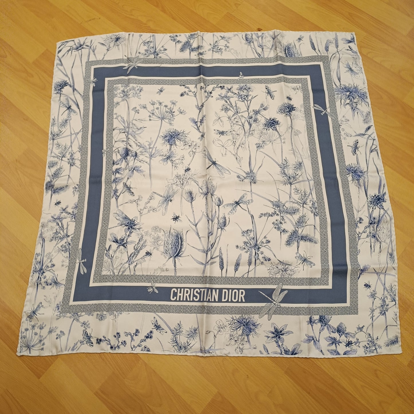 Foulard Dior in seta turchese e bianco
