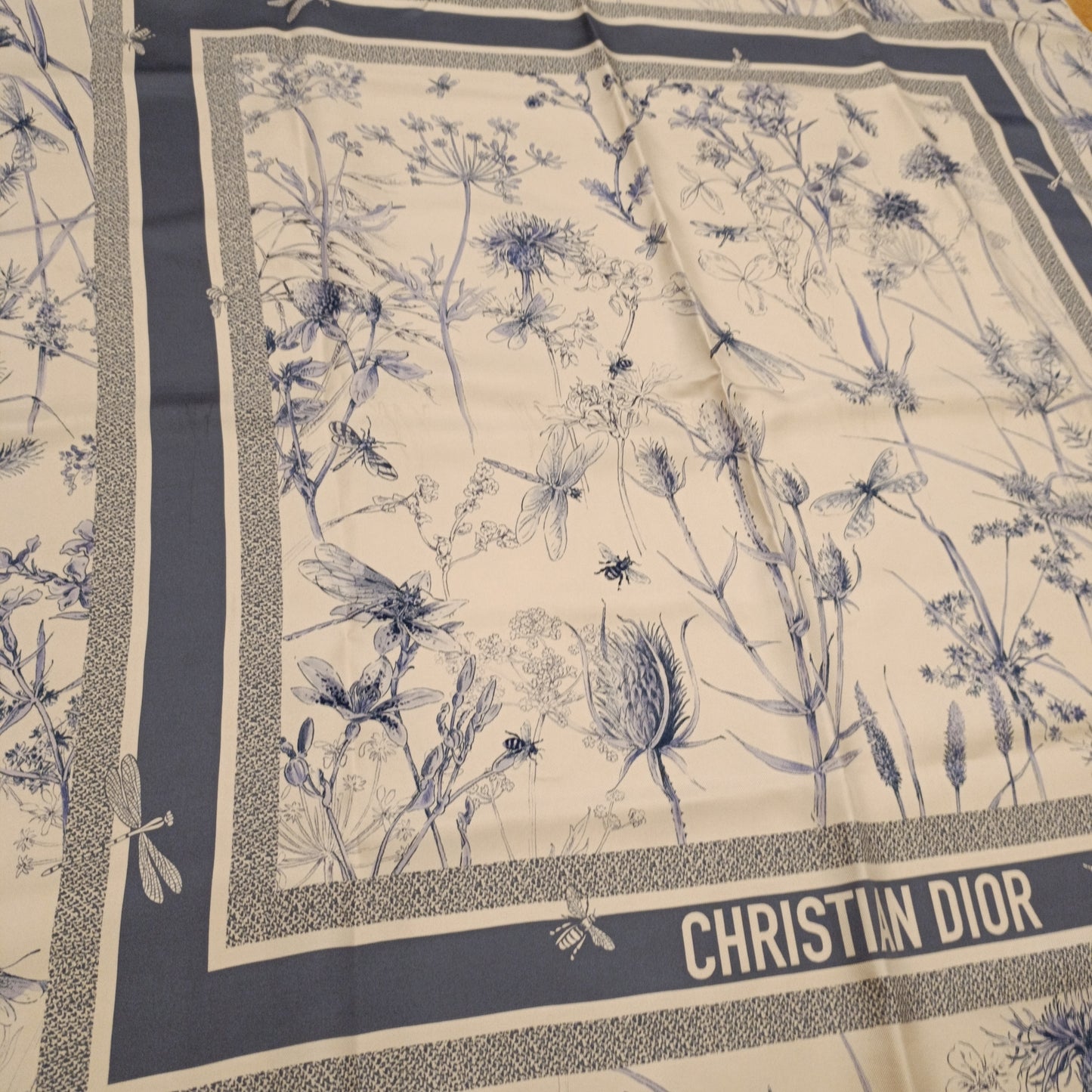 Foulard Dior in seta turchese e bianco