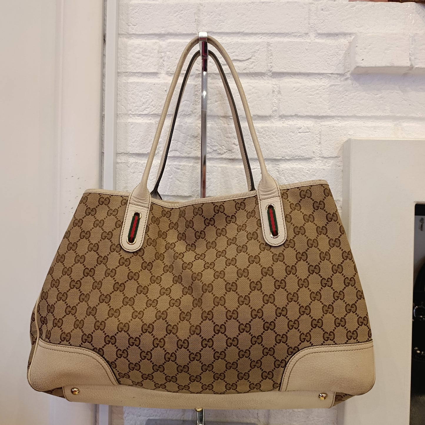 Borsa Gucci dettagli pelle bianca