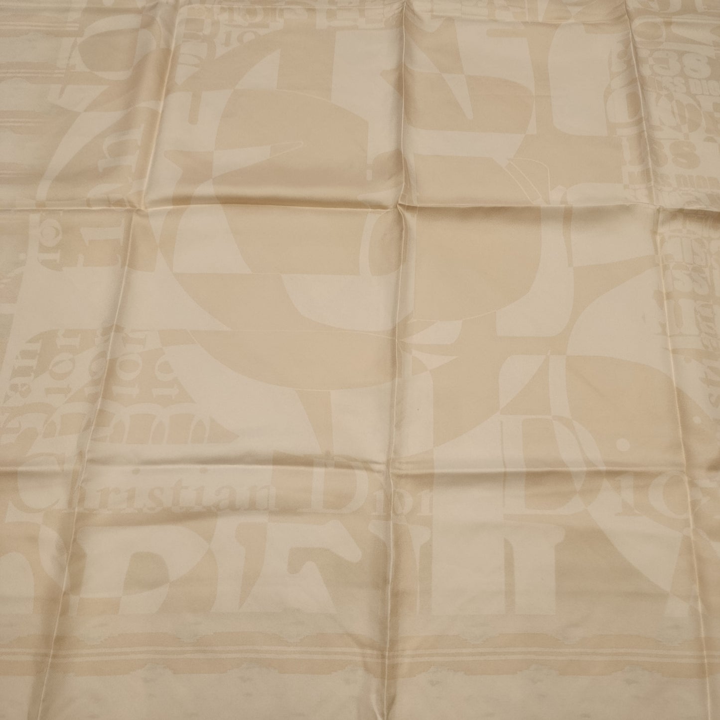 Foulard Dior rosa chiaro