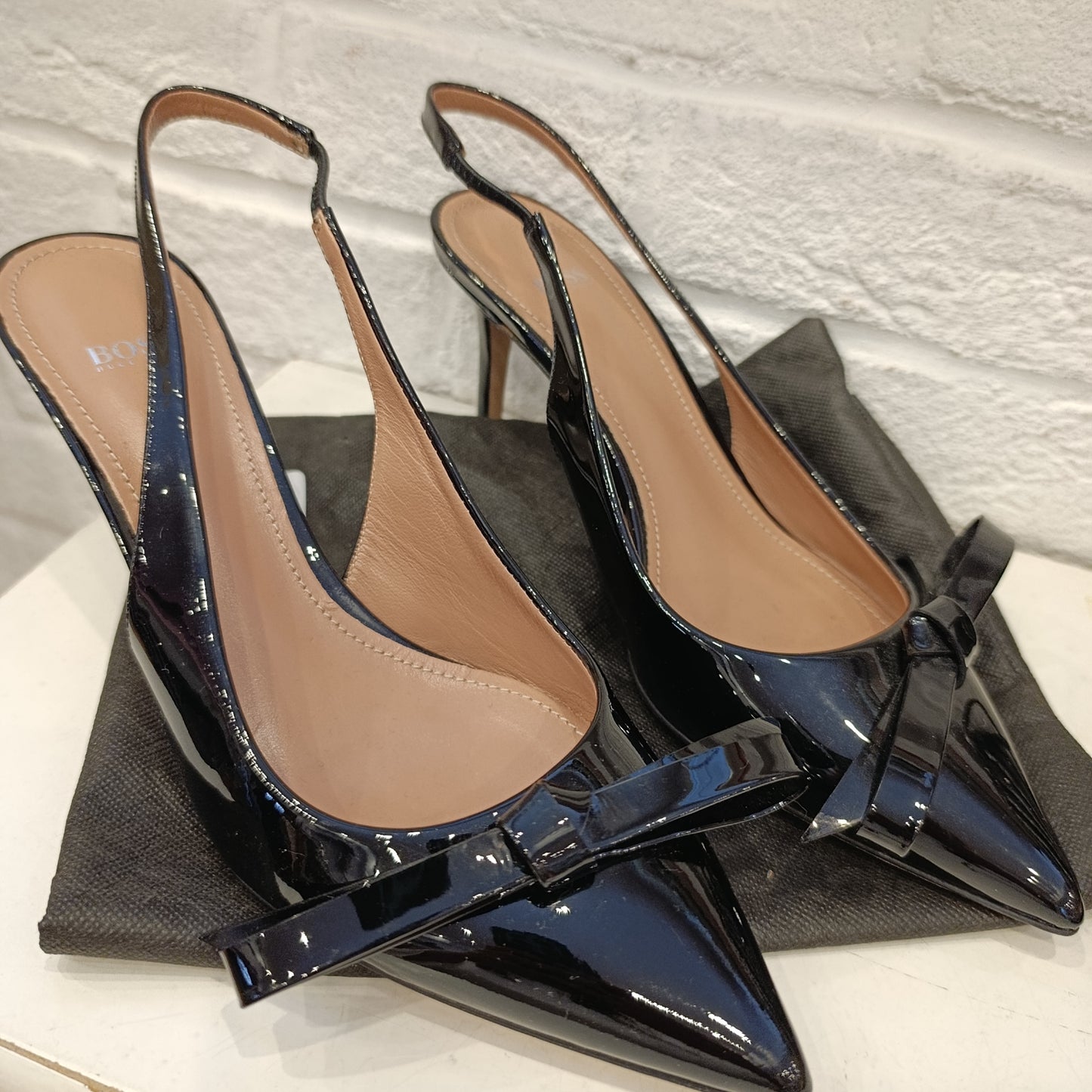 Tacco comodo Hugo Boss nuove n*37