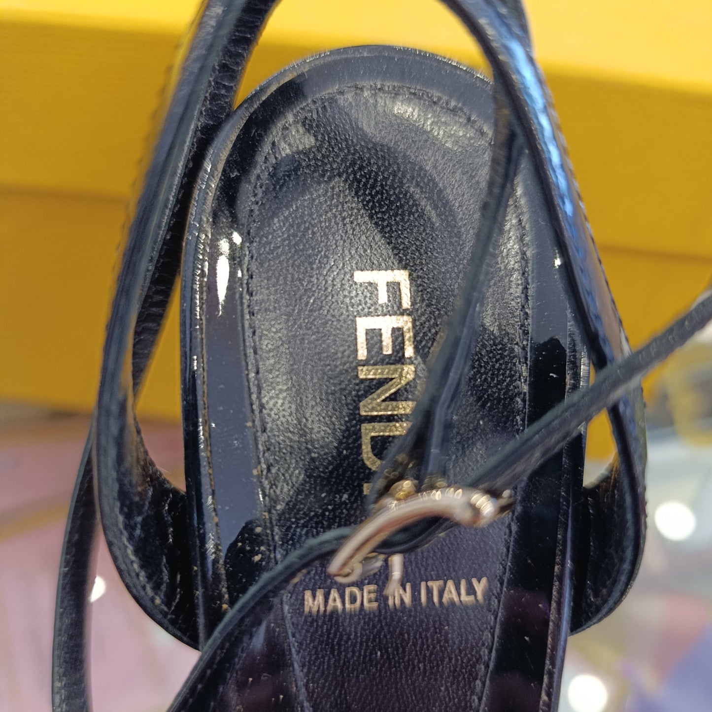 Tacchi Fendi lucidi n*36