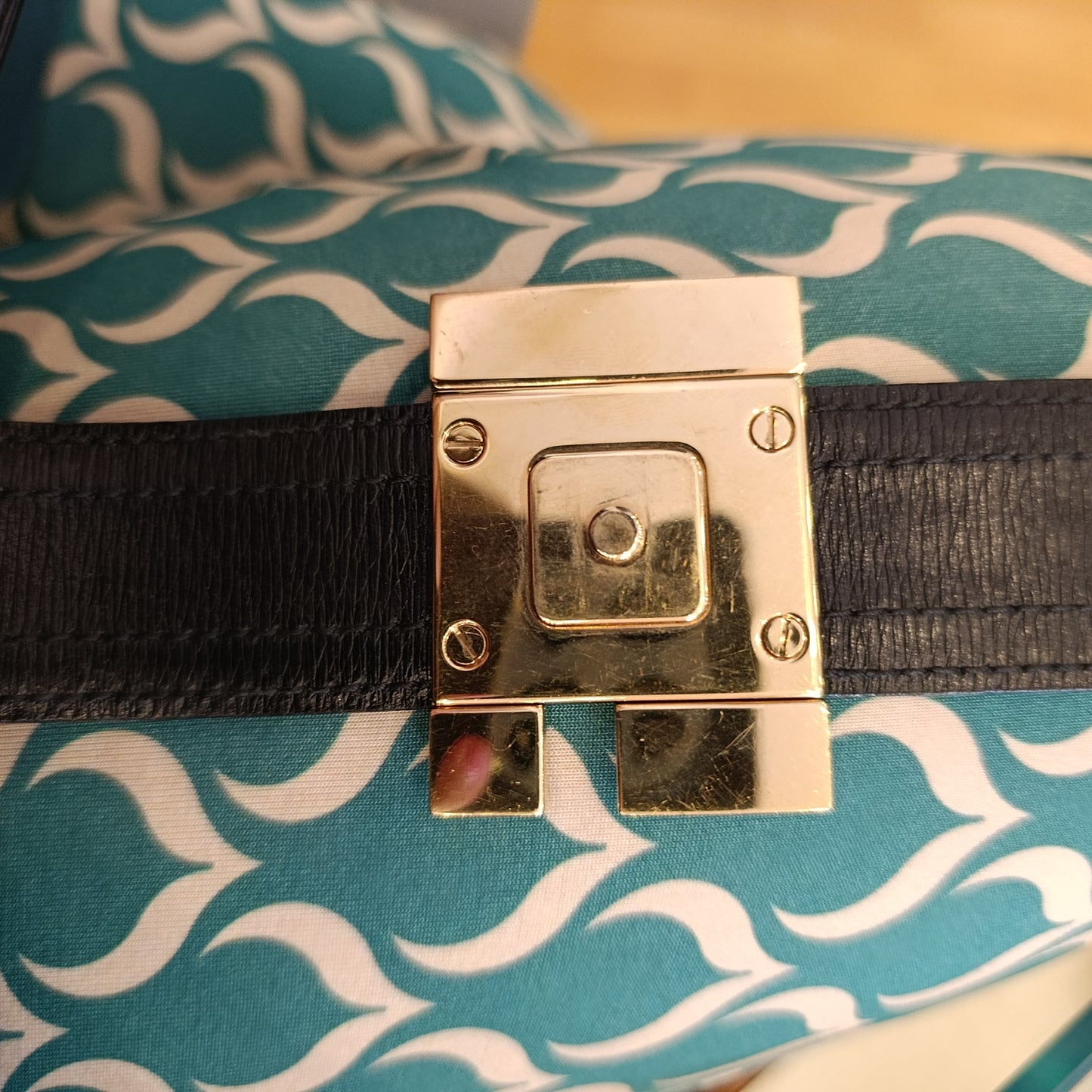 Borsa Gucci a spalla G