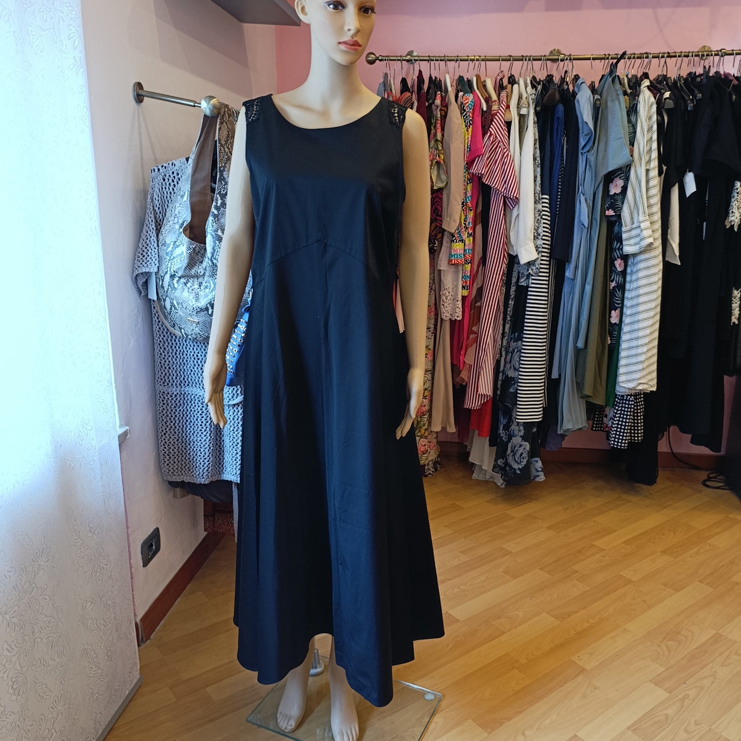 Abito Herno tg XL inserto pizzo
