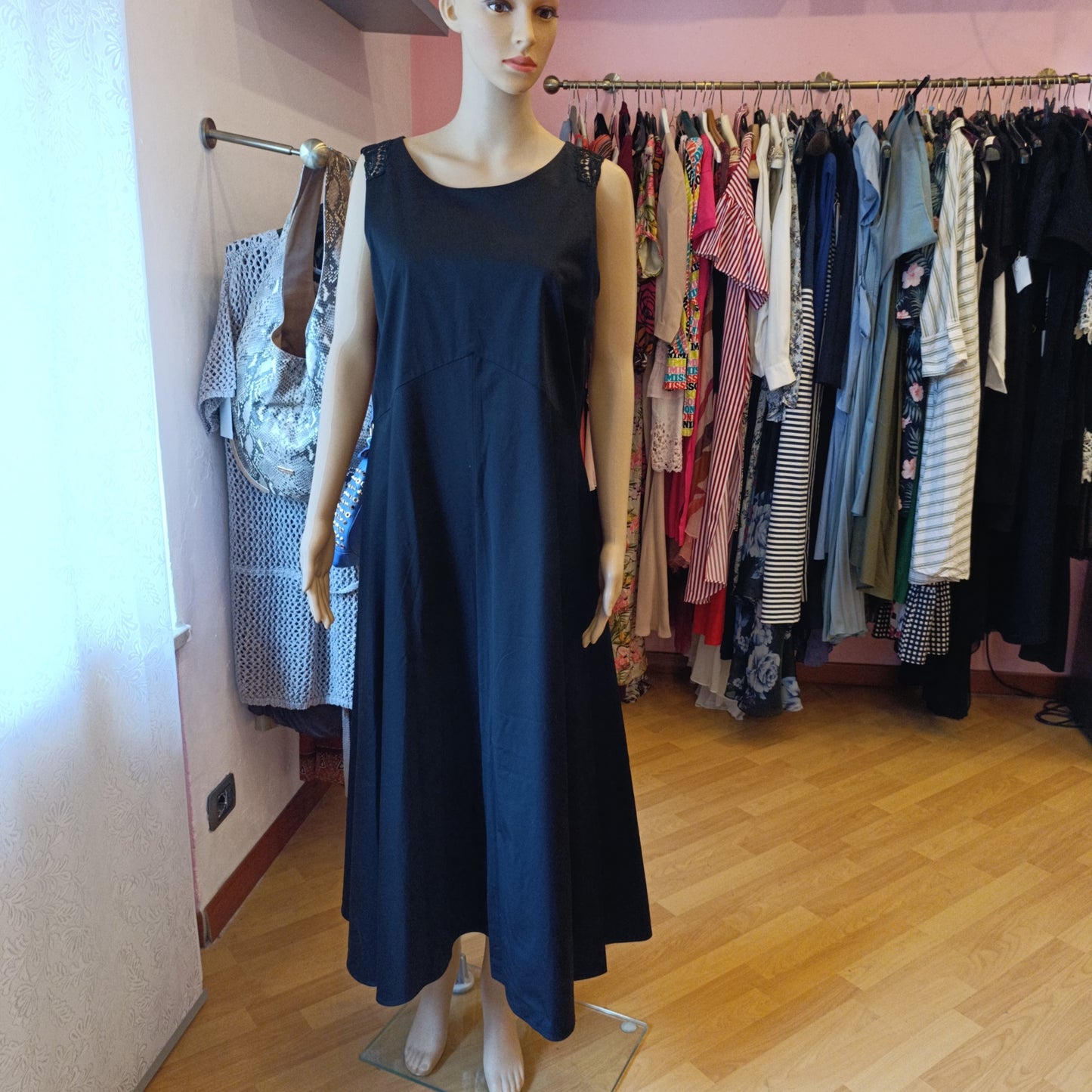 Abito Herno tg XL inserto pizzo
