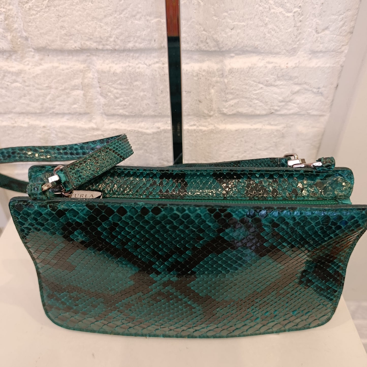 Borsa Furla verde in vera pelle