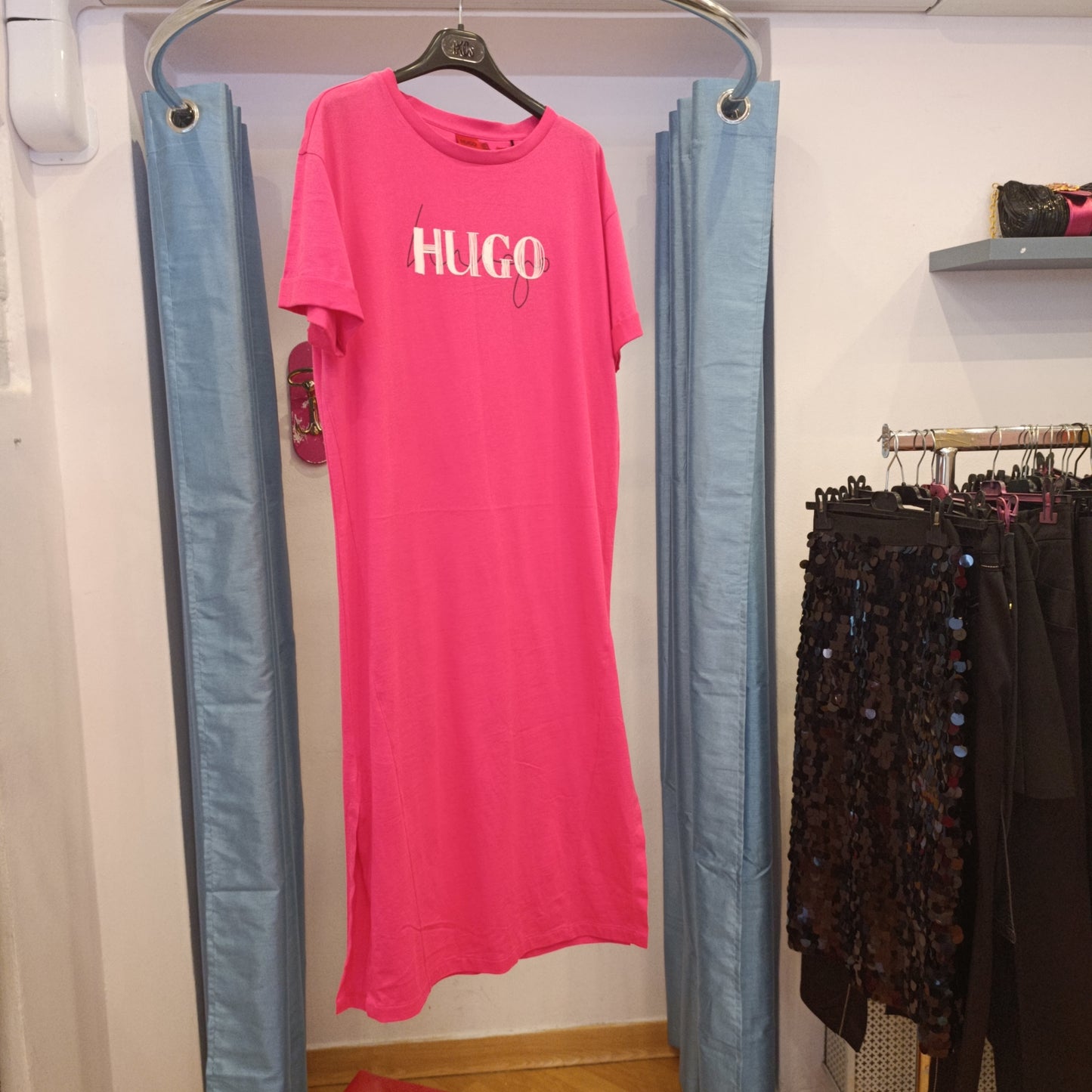 Abito Hugo boss nuogo tg M