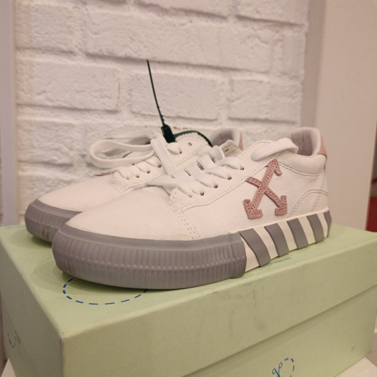 Sneakers Off White n*37