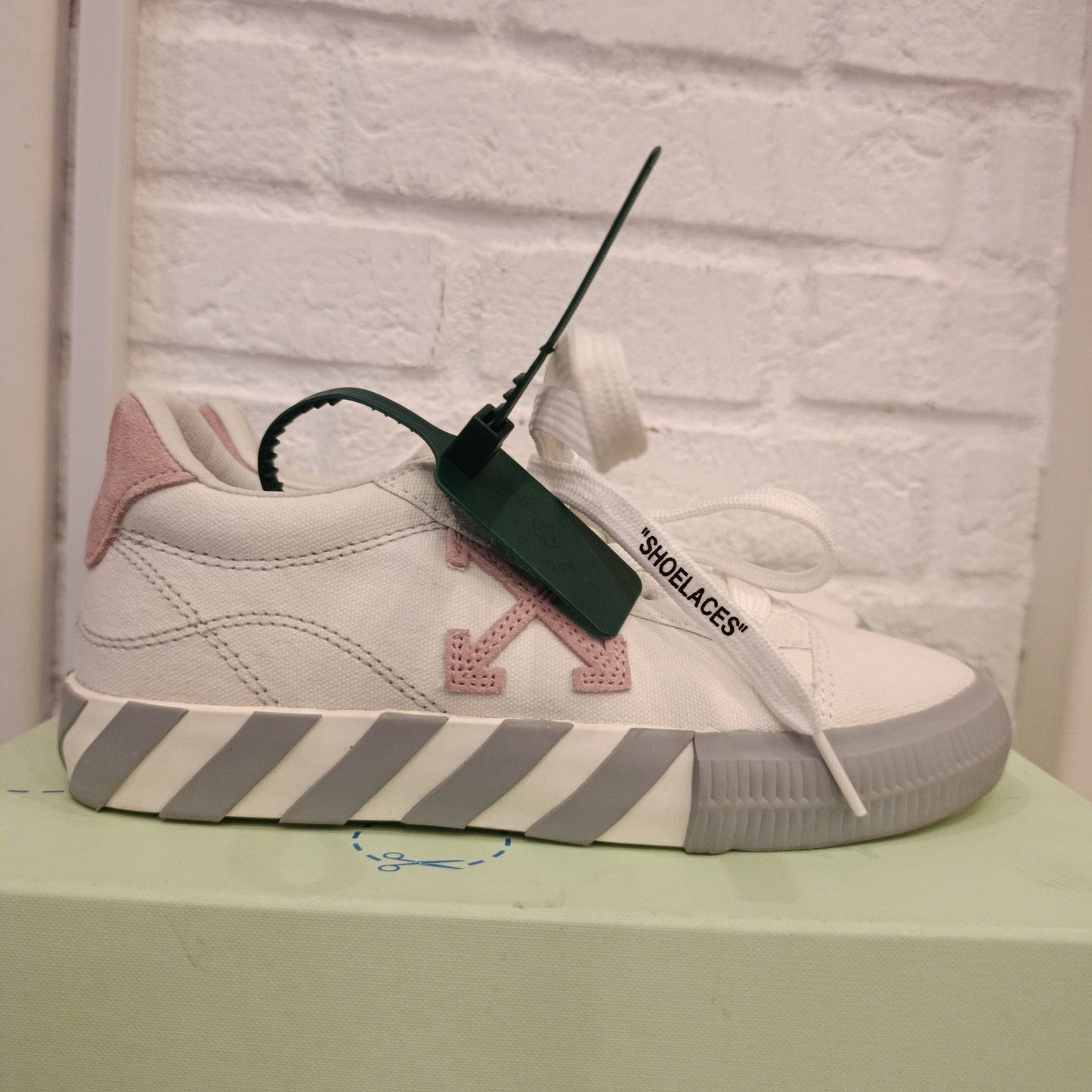 Sneakers Off White n*37