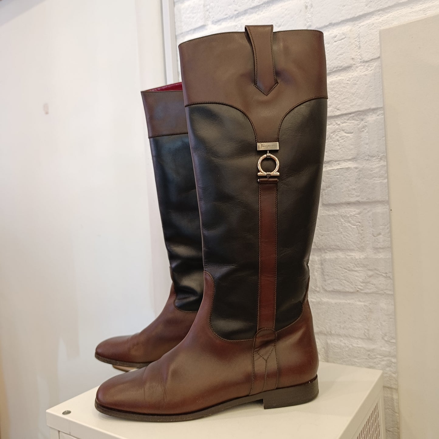 Stivali Salvatore Ferragamo n*39