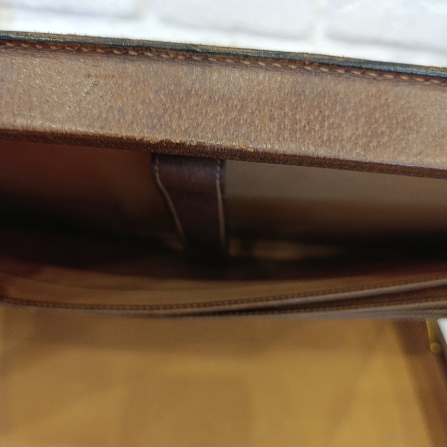 Valigia Gucci vintage 24h