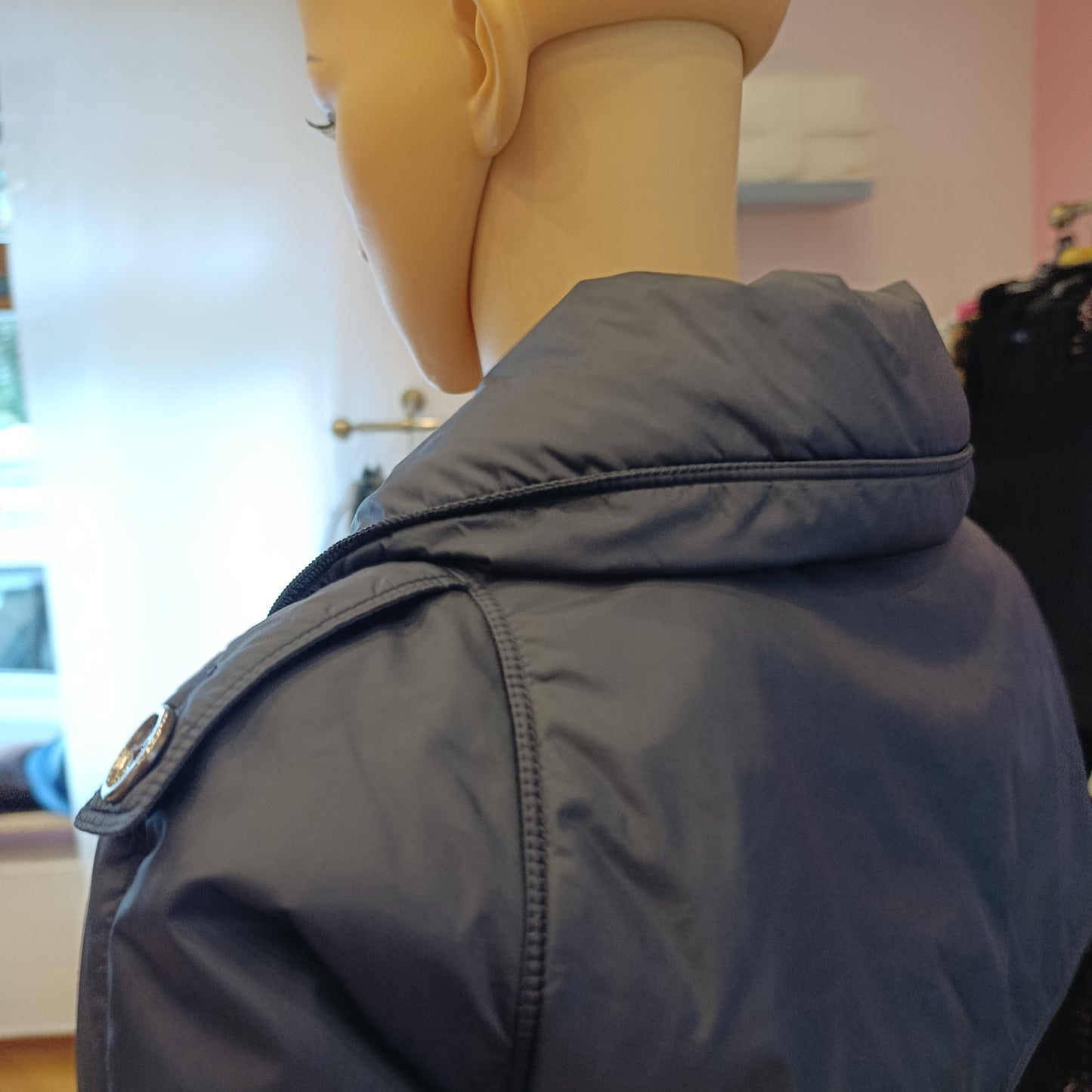 Piumino Burberry tg 40 corto