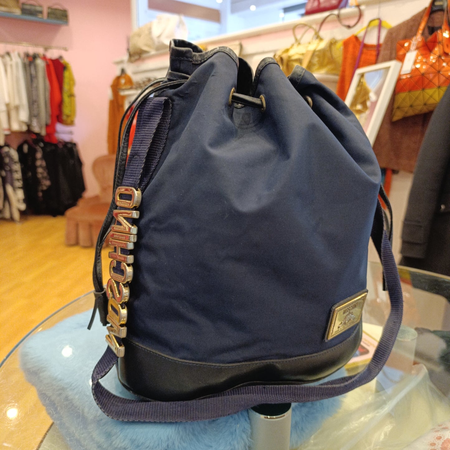 Secchiello vintage Moschino redwall