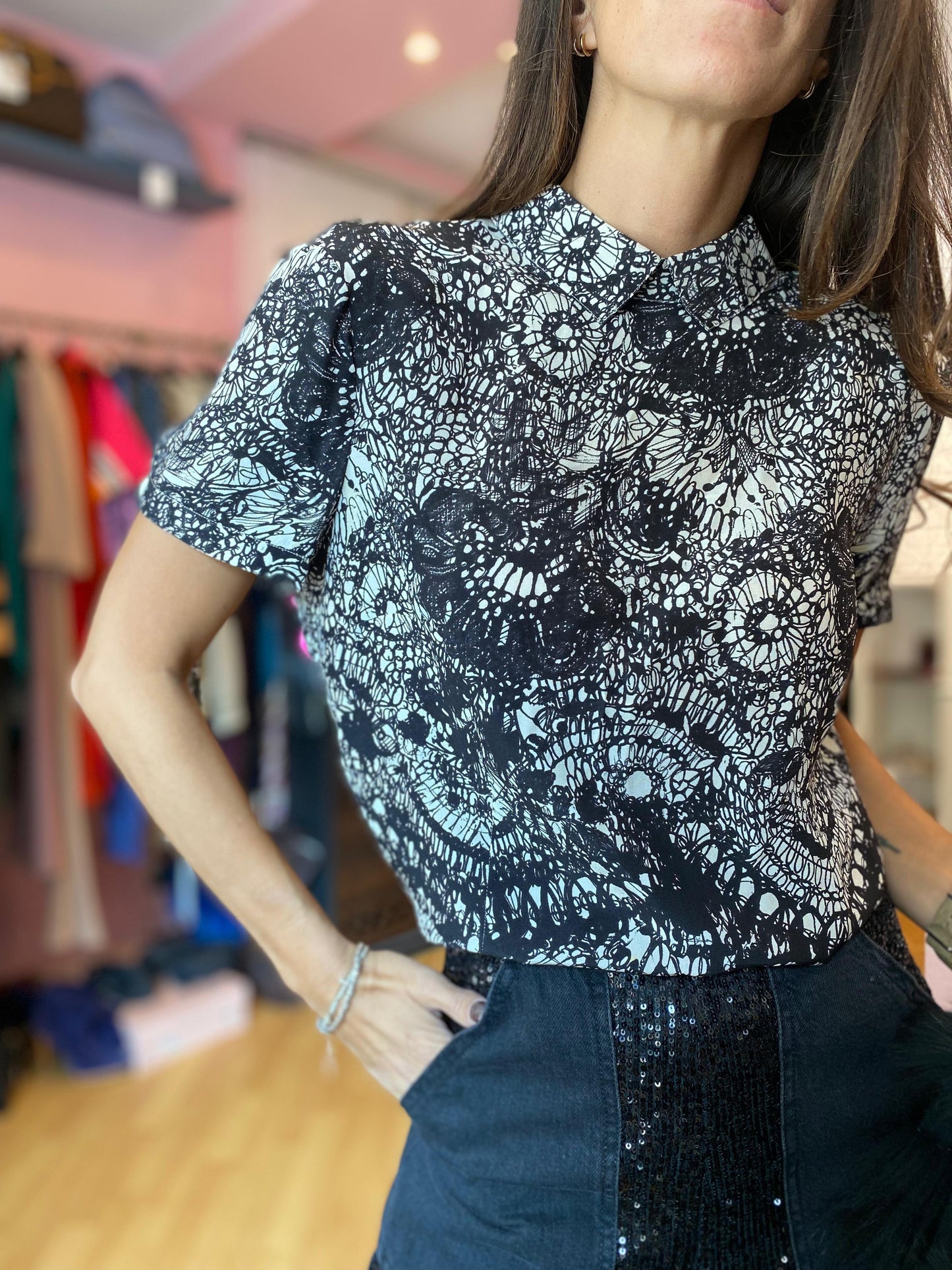 Top Prada seta tg 42 bottoni sul retro