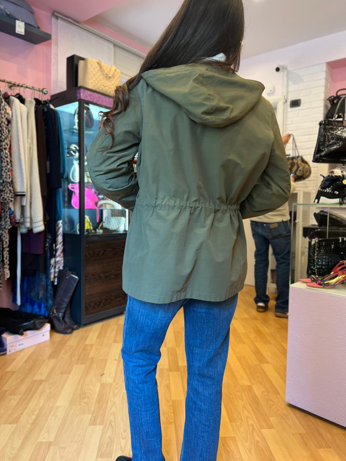 Trench verde Burberry corto tg 38/40