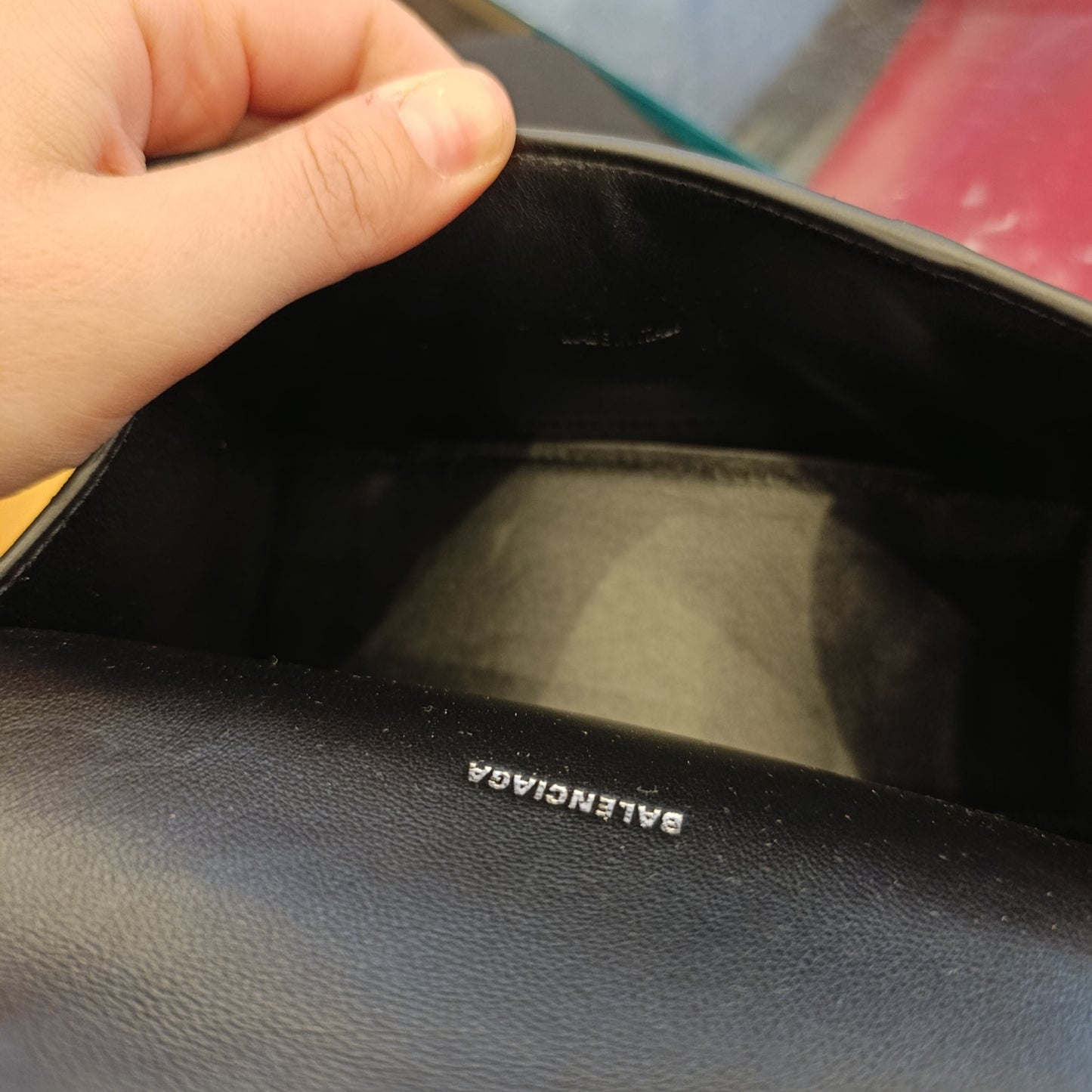Borsa Balenciaga Hourglass xs con strass nera