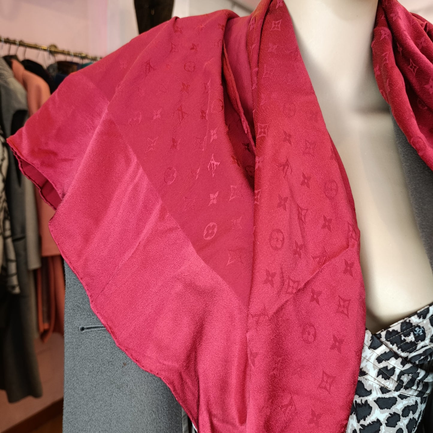 Foulard Louis Vuitton seta monogram