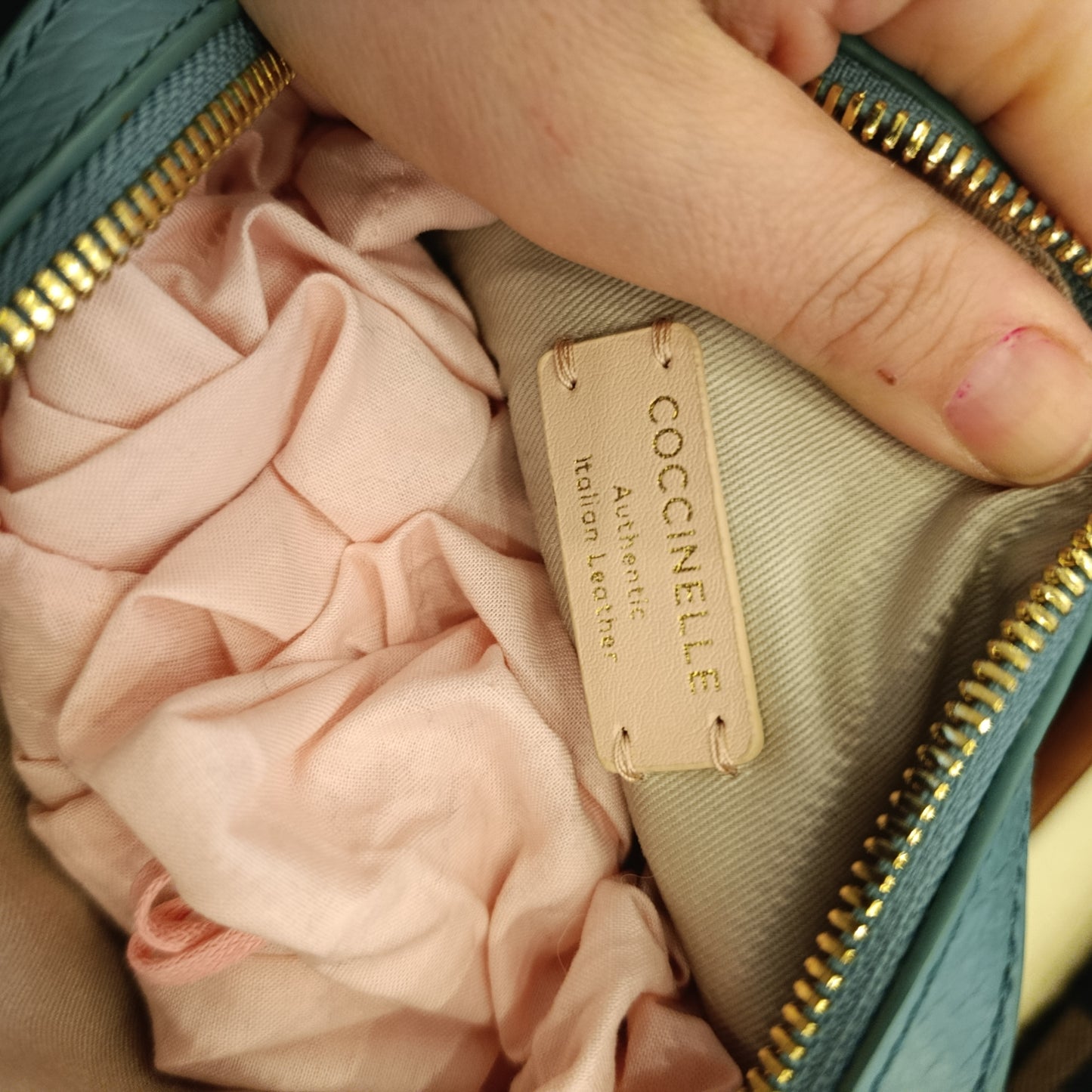 Tracolla Coccinelle turchese