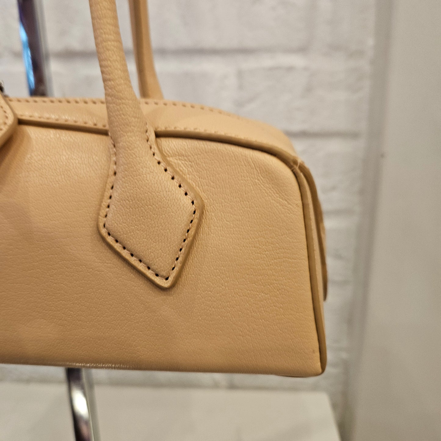 Le Teckel Alaïa