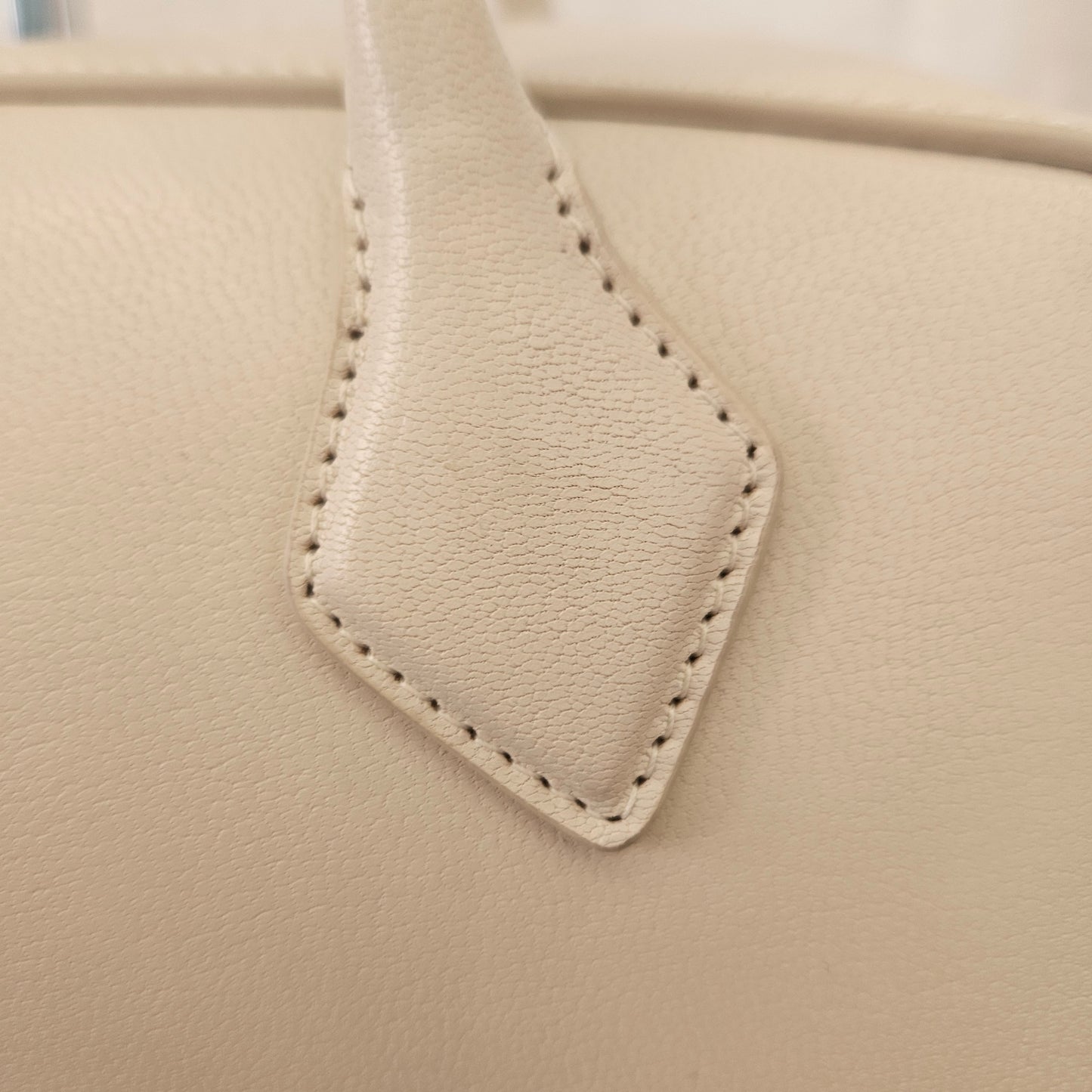 Le Teckel Alaïa