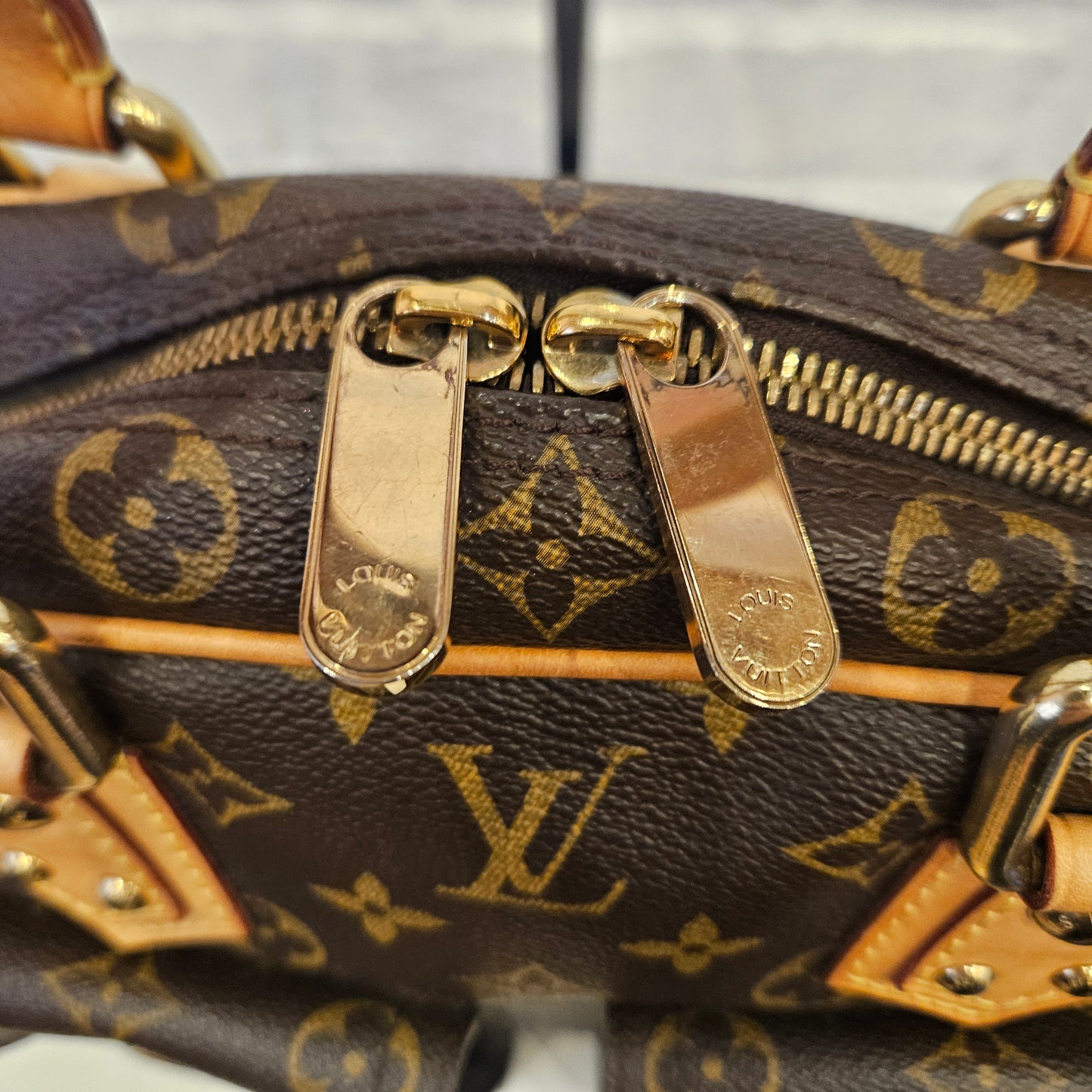 Manhattan Louis Vuitton
