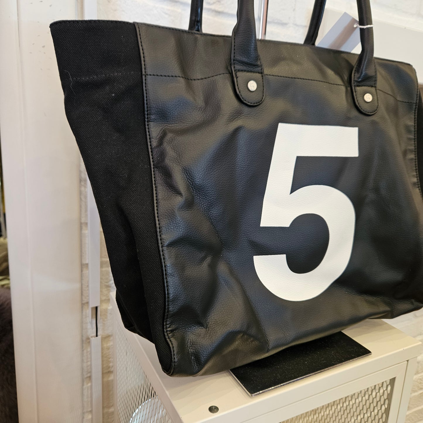 Borsa 5 Prewiew