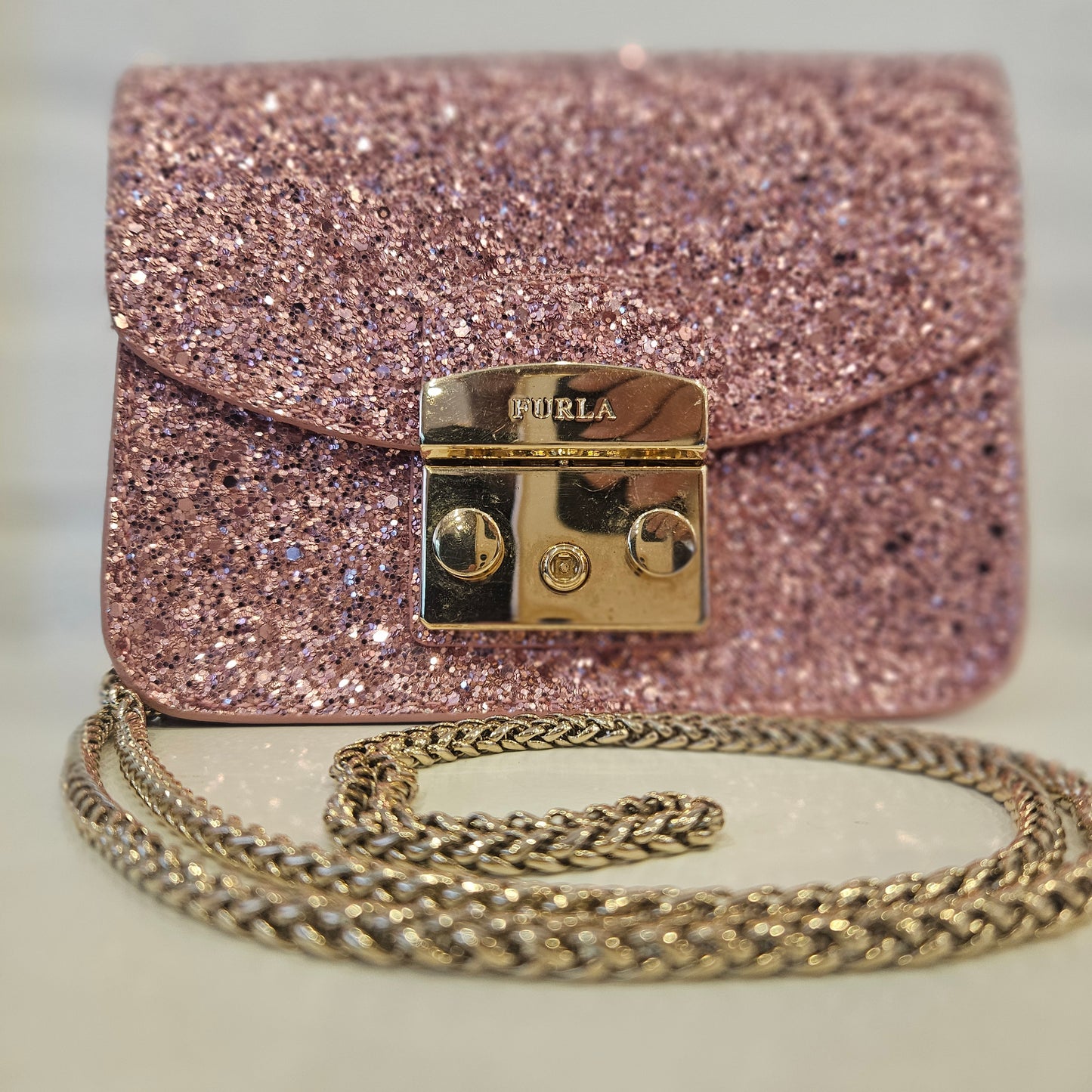 Tracollina Furla
