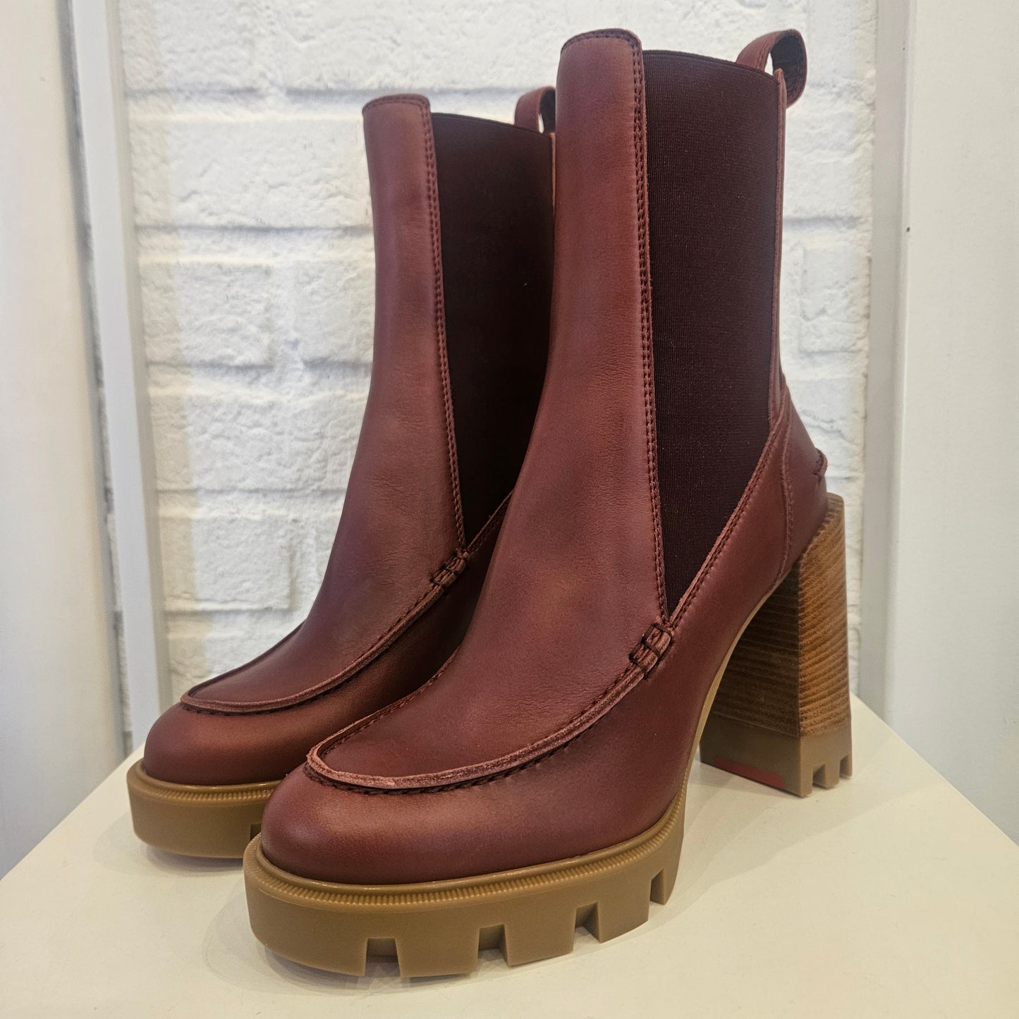 Stivaletti Louboutin n 37