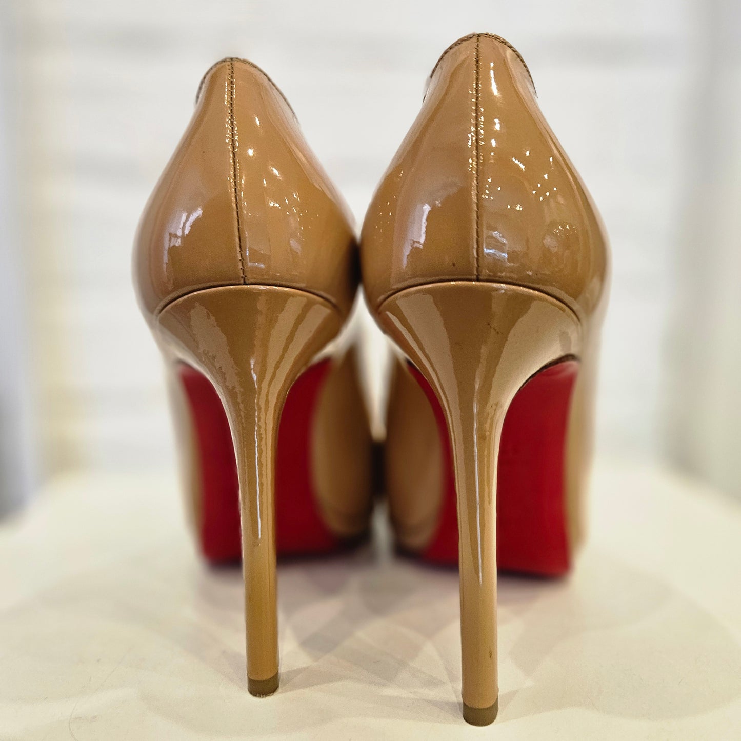 Louboutin n 37,5