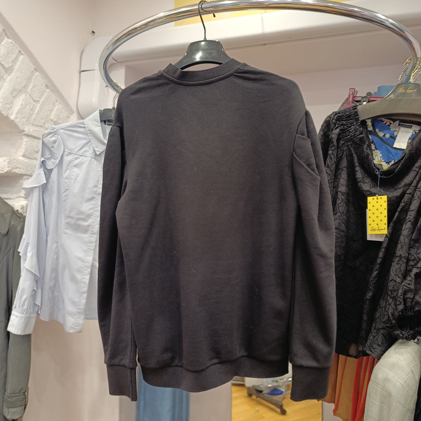 Maglione Pinko tg xs abbondante