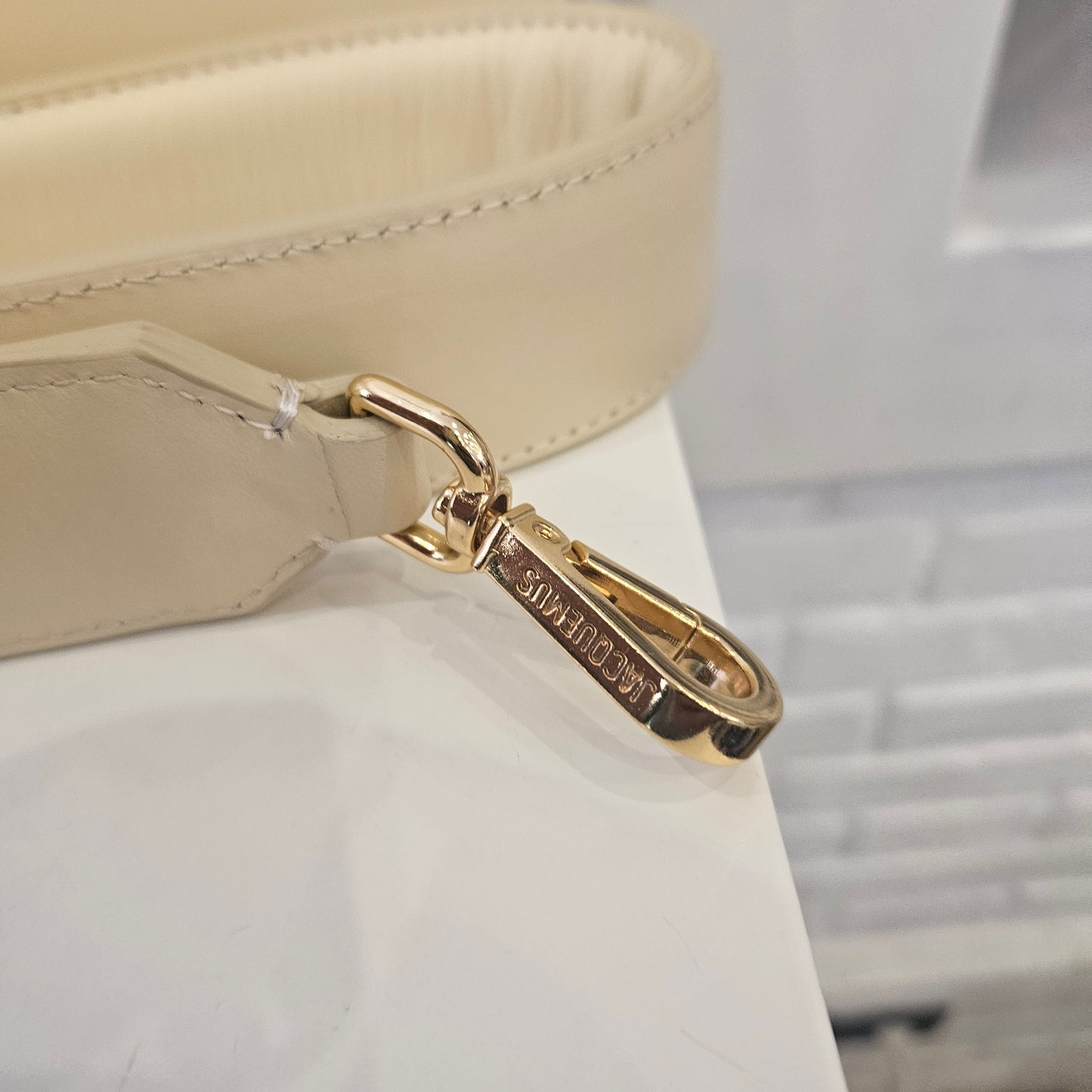 Jacquemus Le Bambino mis L
