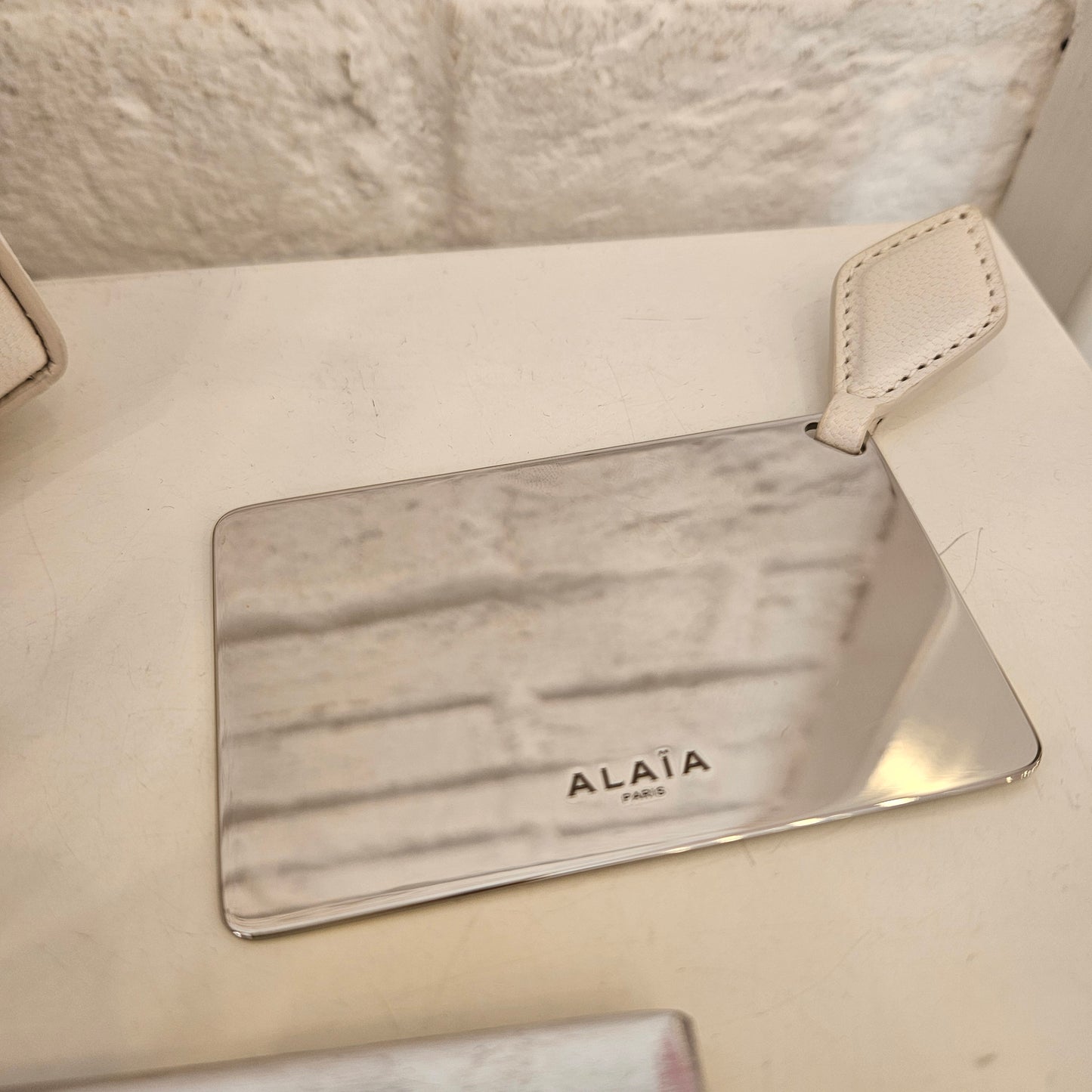 Le Teckel Alaïa