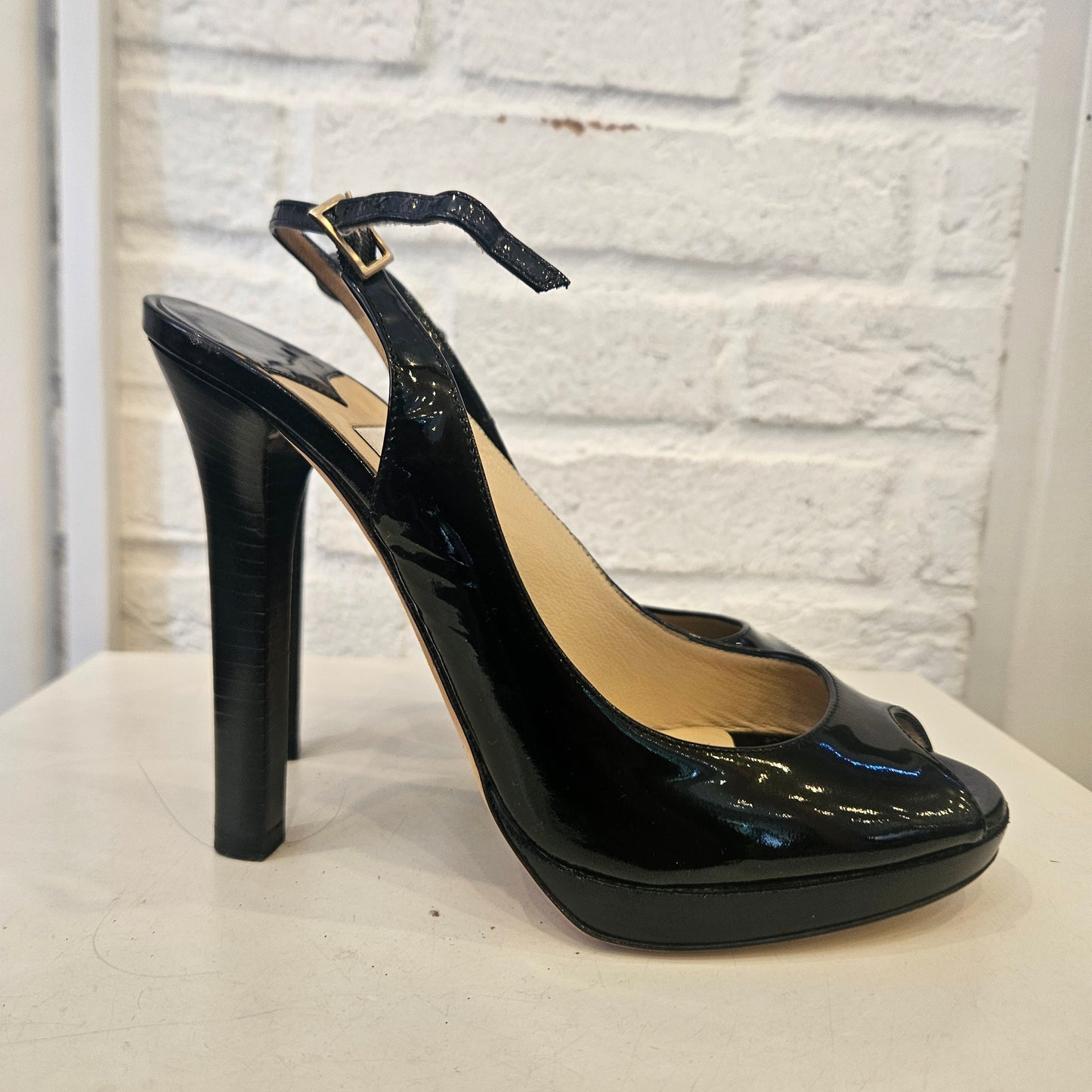 Jimmy choo n38.5