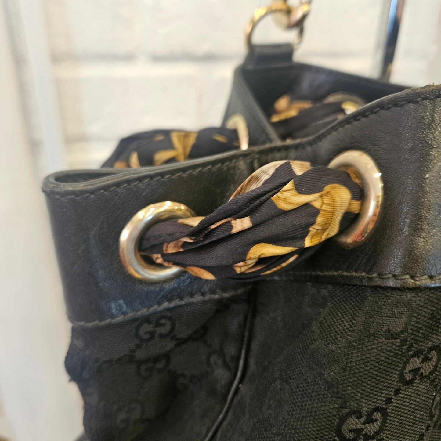 Borsa Gucci a secchiello
