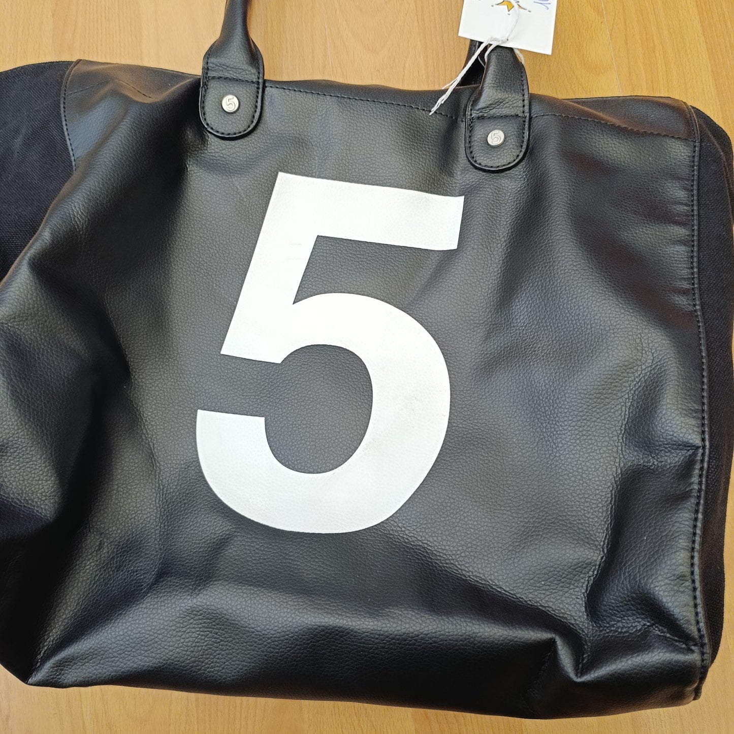 Borsa 5 preview nera