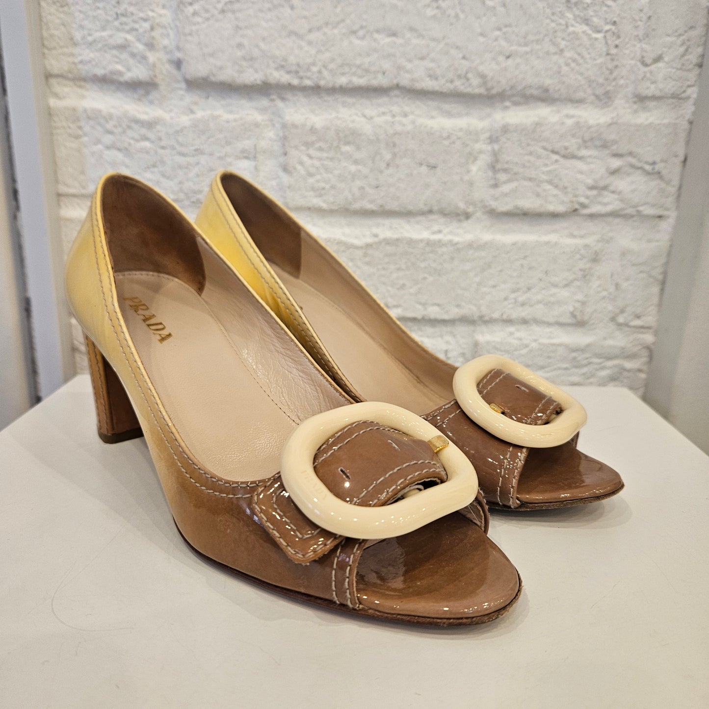 Tacchi Prada n 37.5