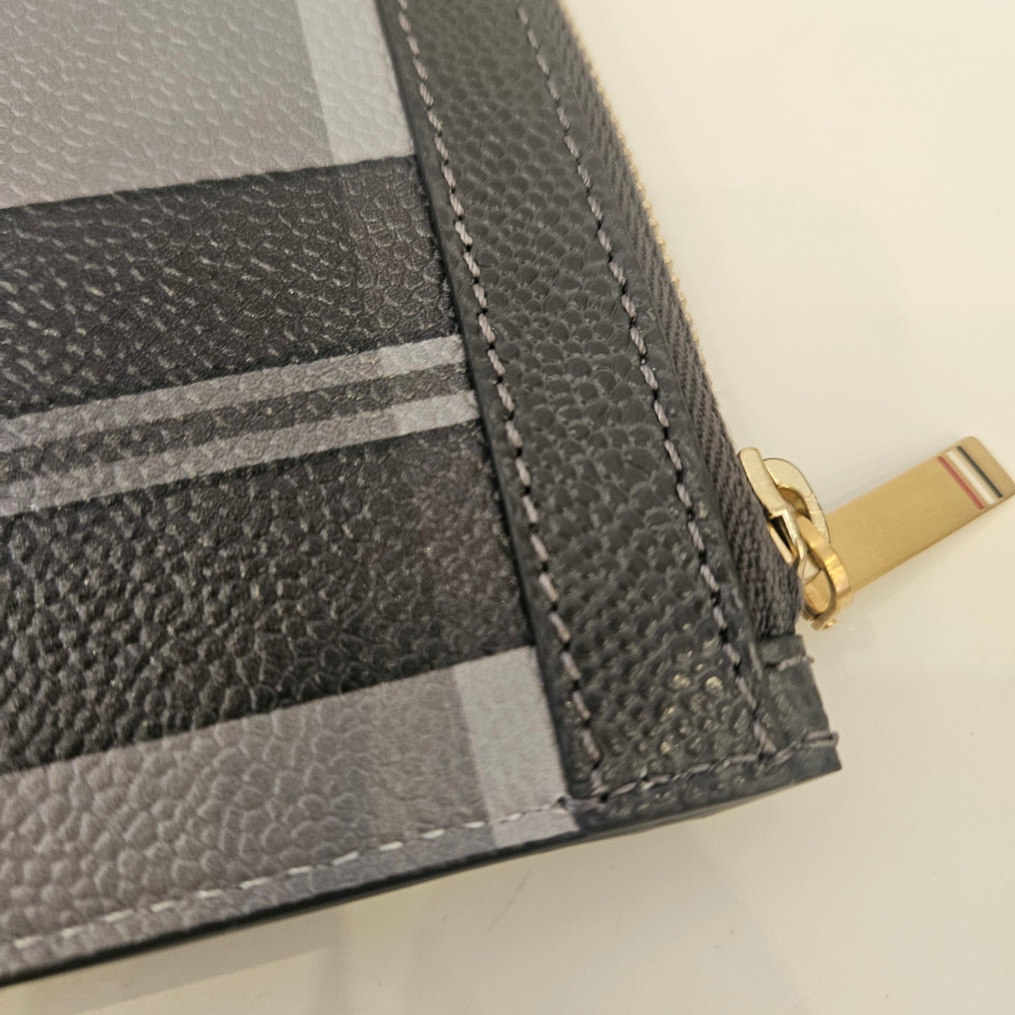Clutch Thom Browne