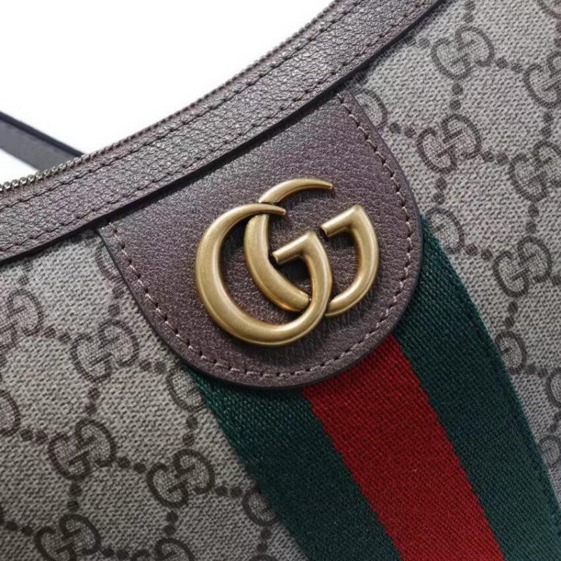 Controllare una borsa Gucci