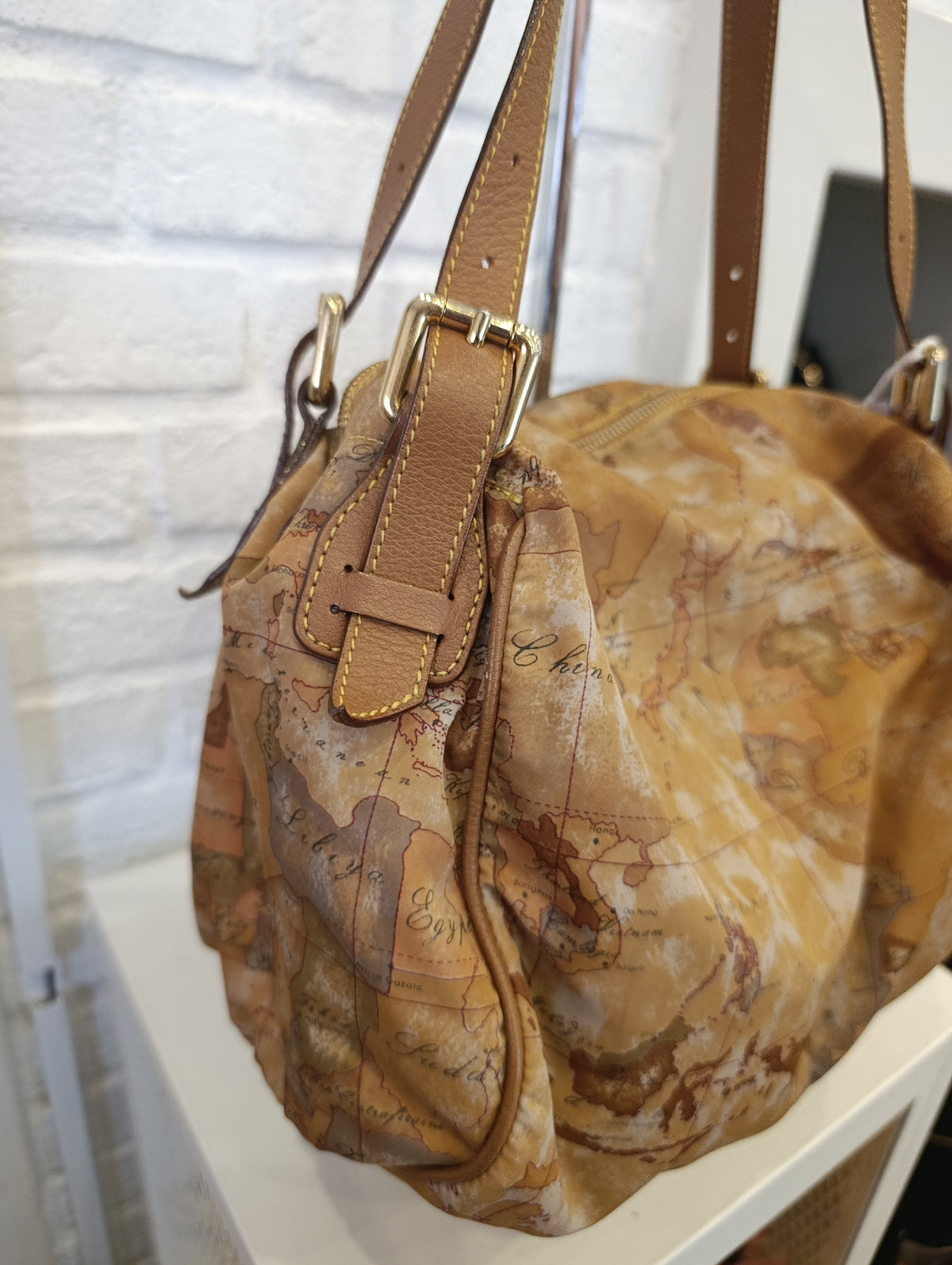 Borsa Alviero martini