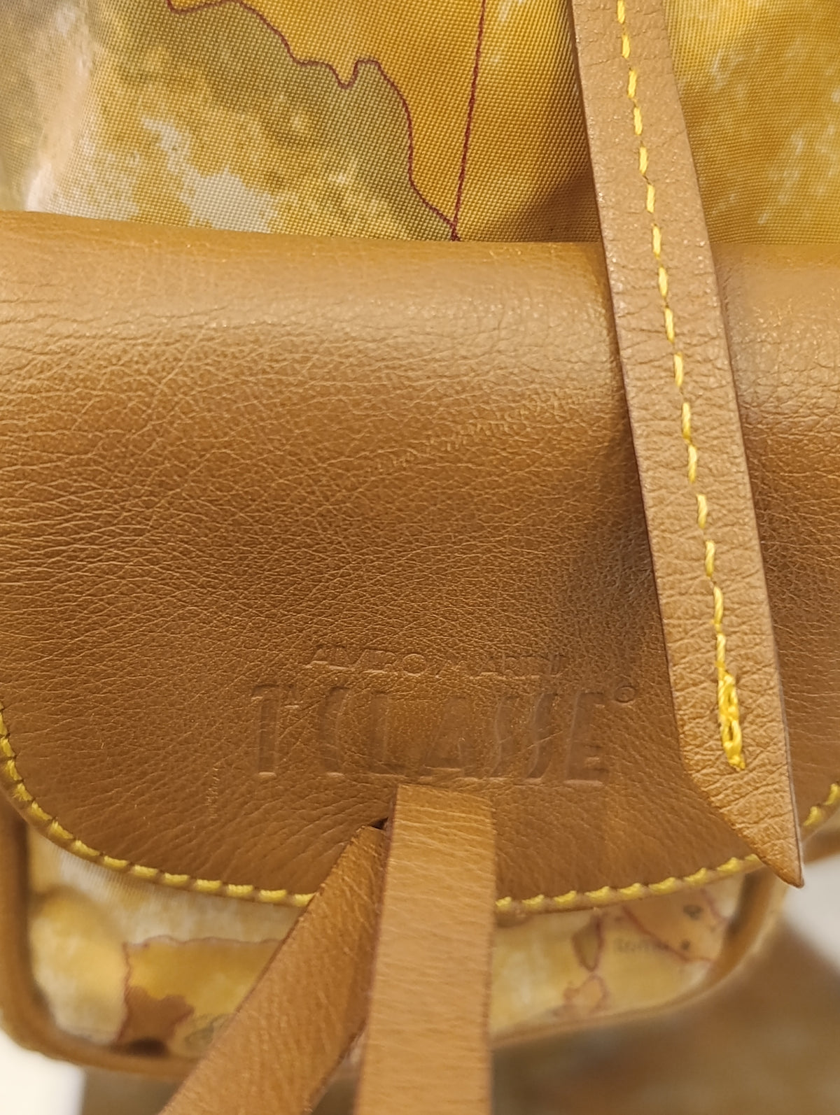 Borsa Alviero martini